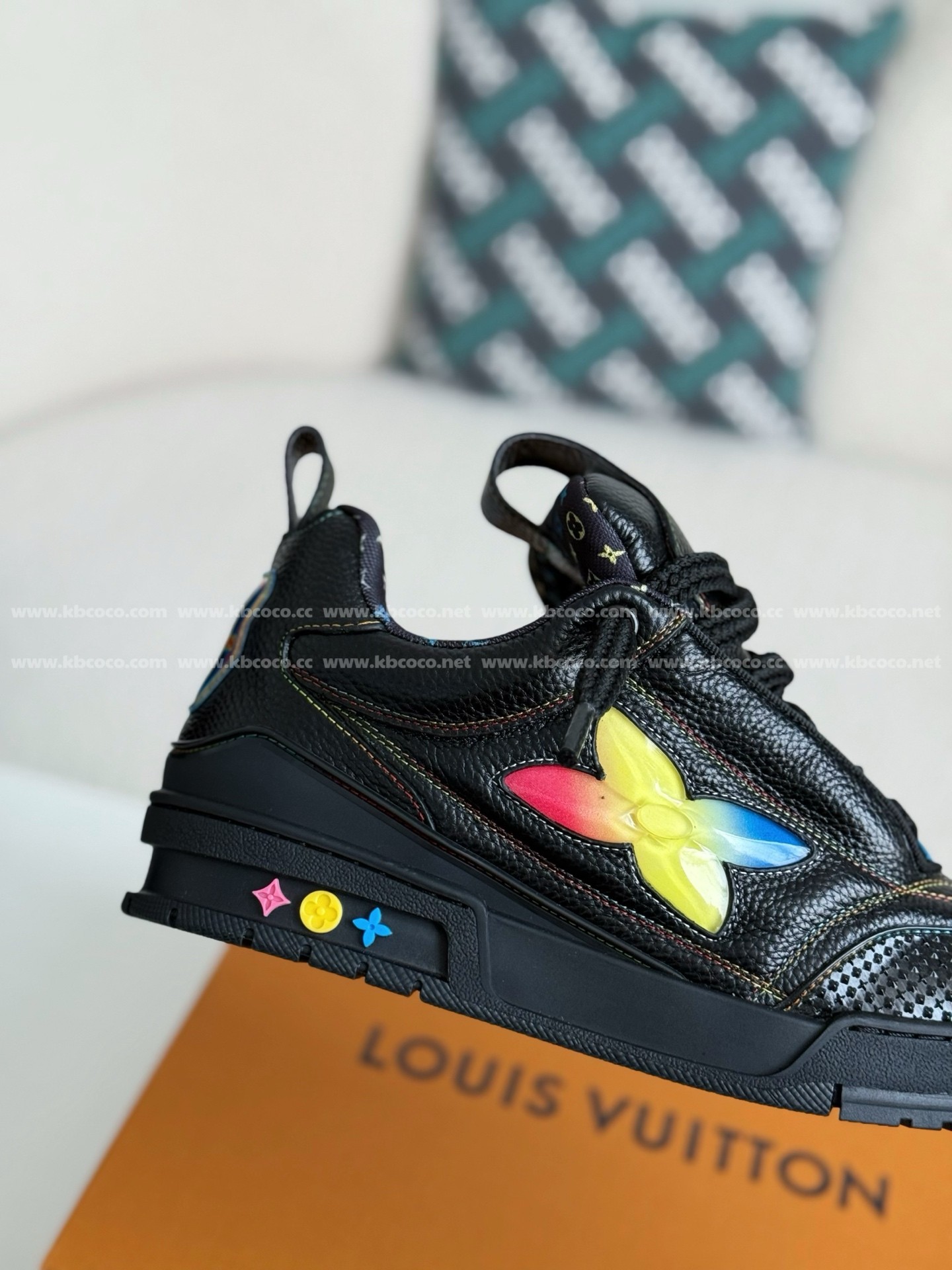 【#4629】 LOUIS VUITTON SKATE LOW-TOP SNEAKERS