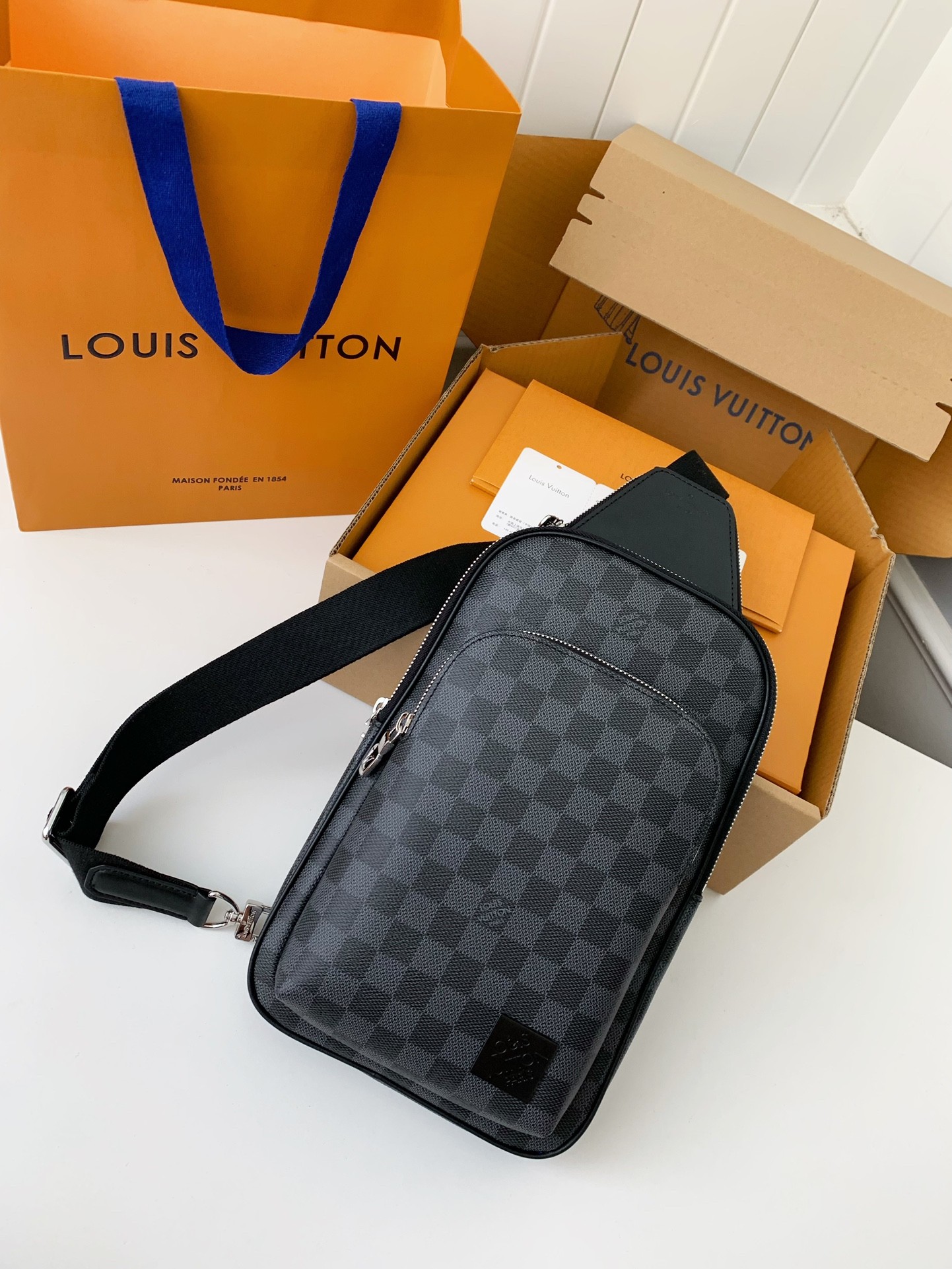 Louis Vuitton damier graphite Men's Shoulder Bags M45302, Top Quality