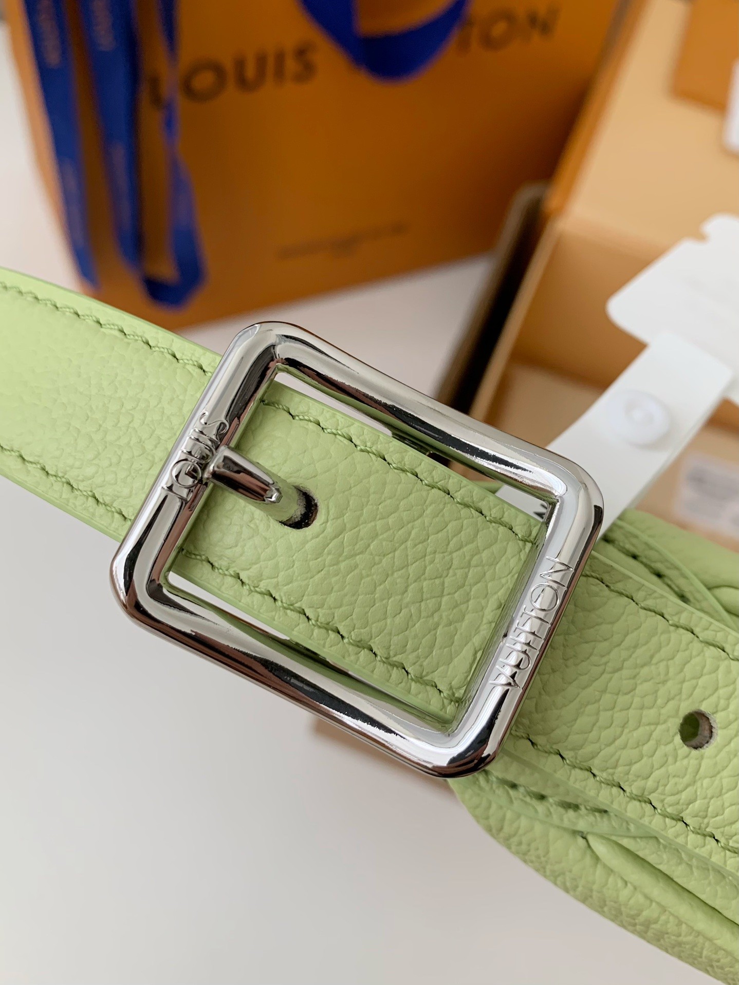 Louis Vuitton 23 New MINI MOON Handbag M82425, Top Quality