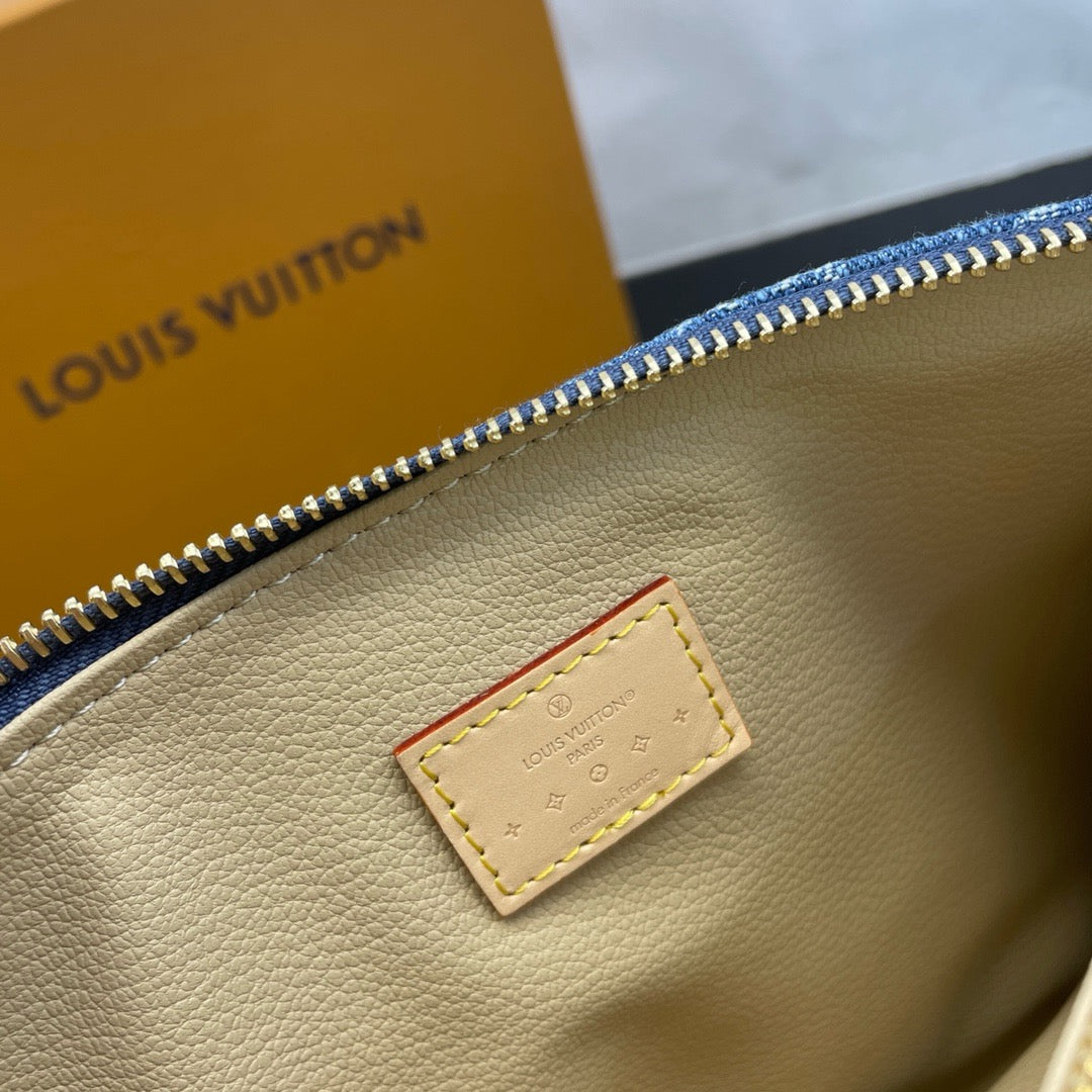 LOUIS VUITTON Coussin PM Top Quality M24564