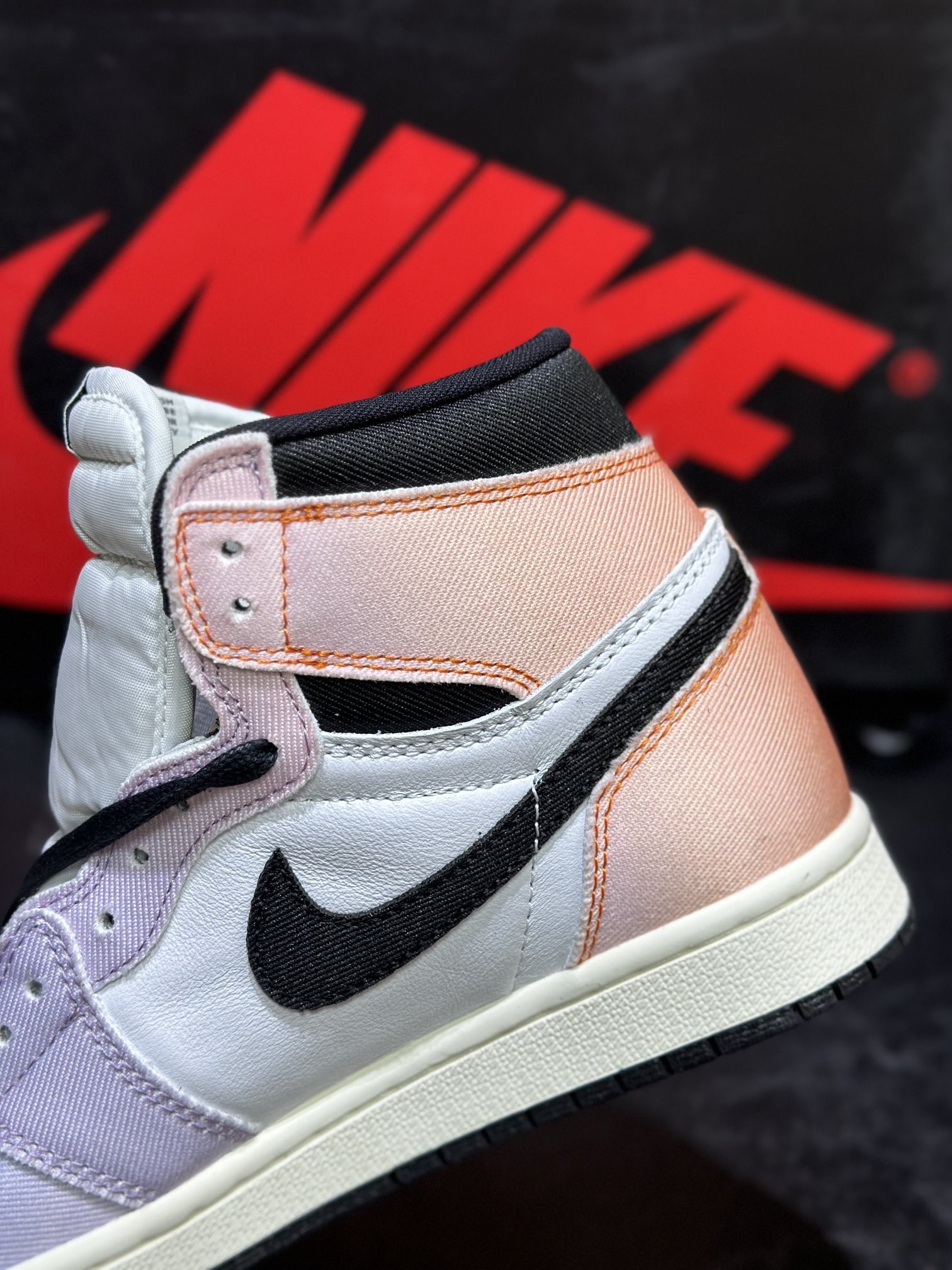 Jordan 1 Retro High OG Skyline