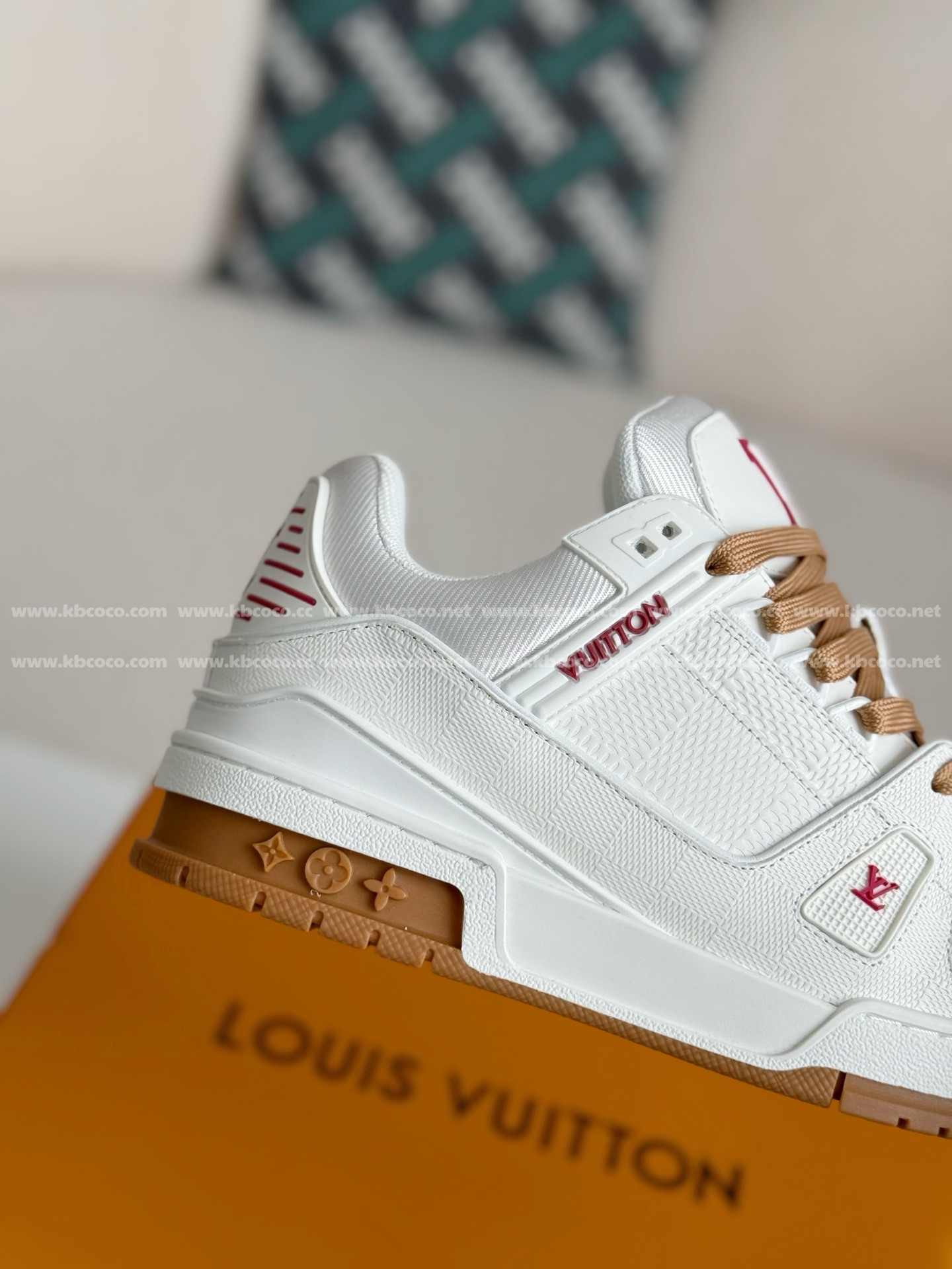 【#5366】 LOUIS VUITTON TRAINER SNEAKERS