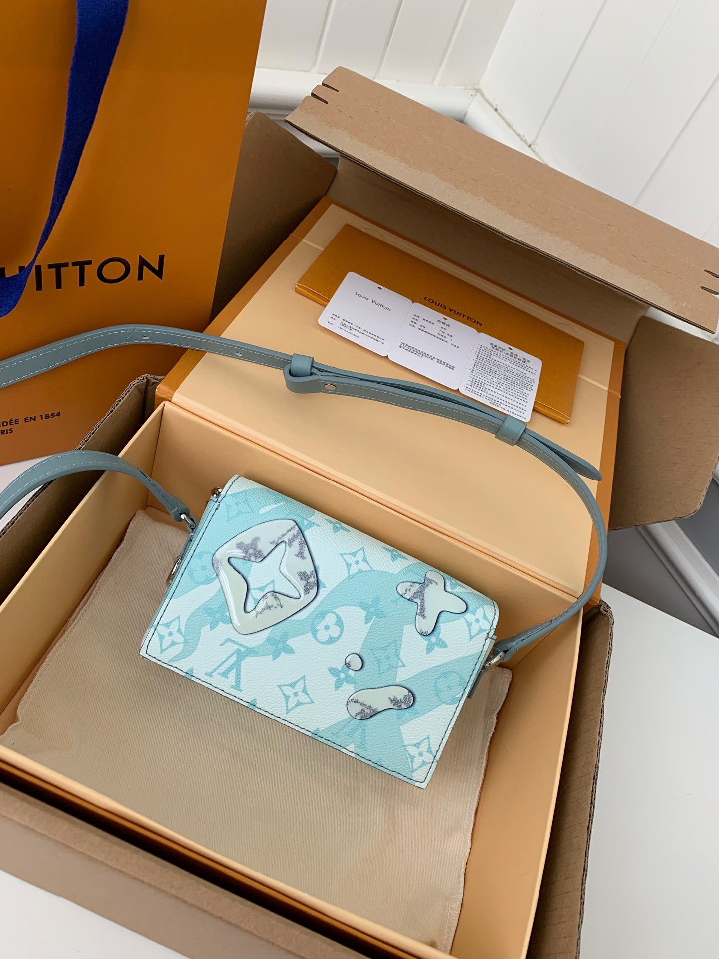 Louis Vuitton STEAMER Mini Men's Handbag M22637 Top Quality