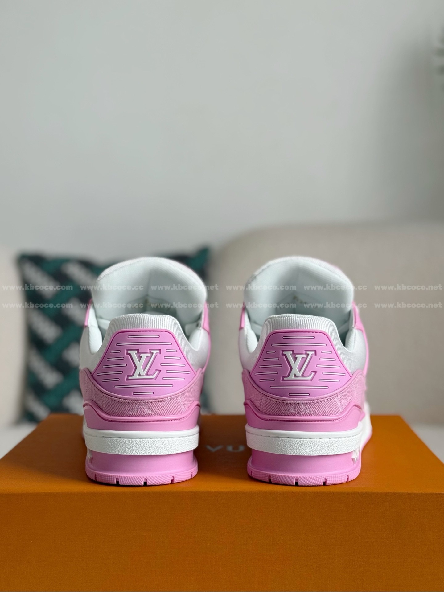 【#5755】 LOUIS VUITTON TRAINER SNEAKERS