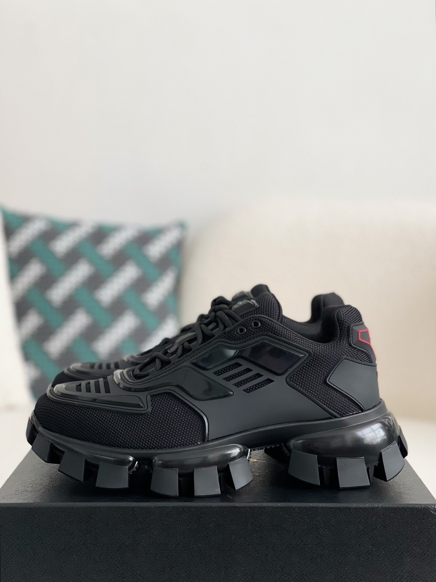 【#1511】 Prada Cloudbus Thunder technology fabric sneakers