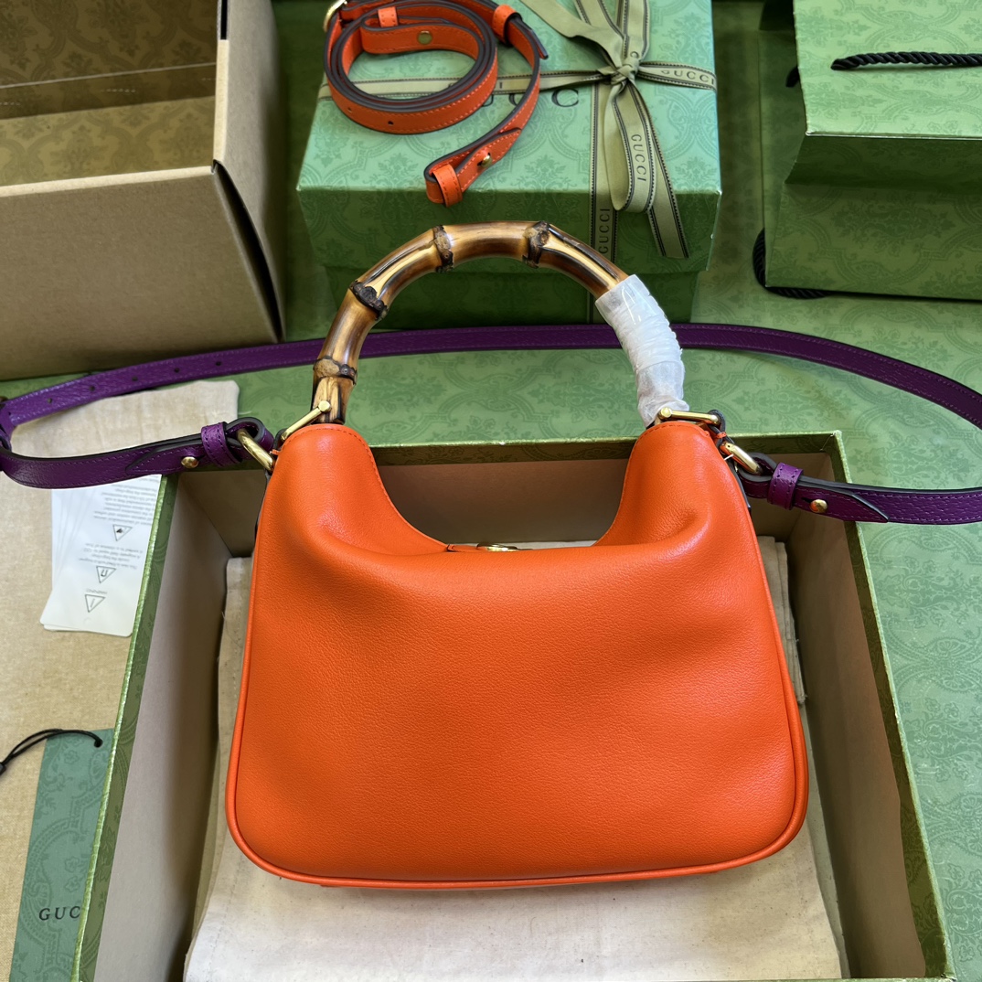 GUCCI Diana handbag746251,Top quality