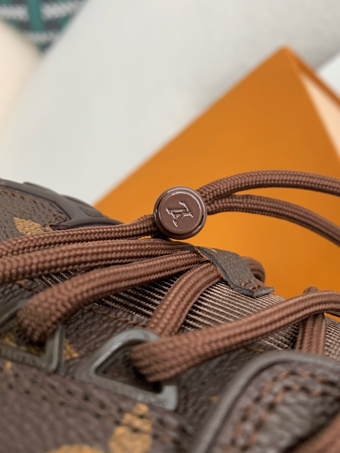 [#3340]LOUIS VUITTON TRAINER SNEAKERS