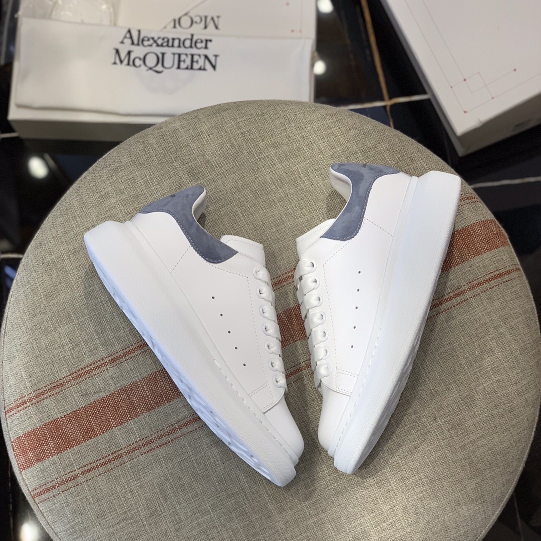 Alexander McQueen Mist Blue velvet taiISneakers