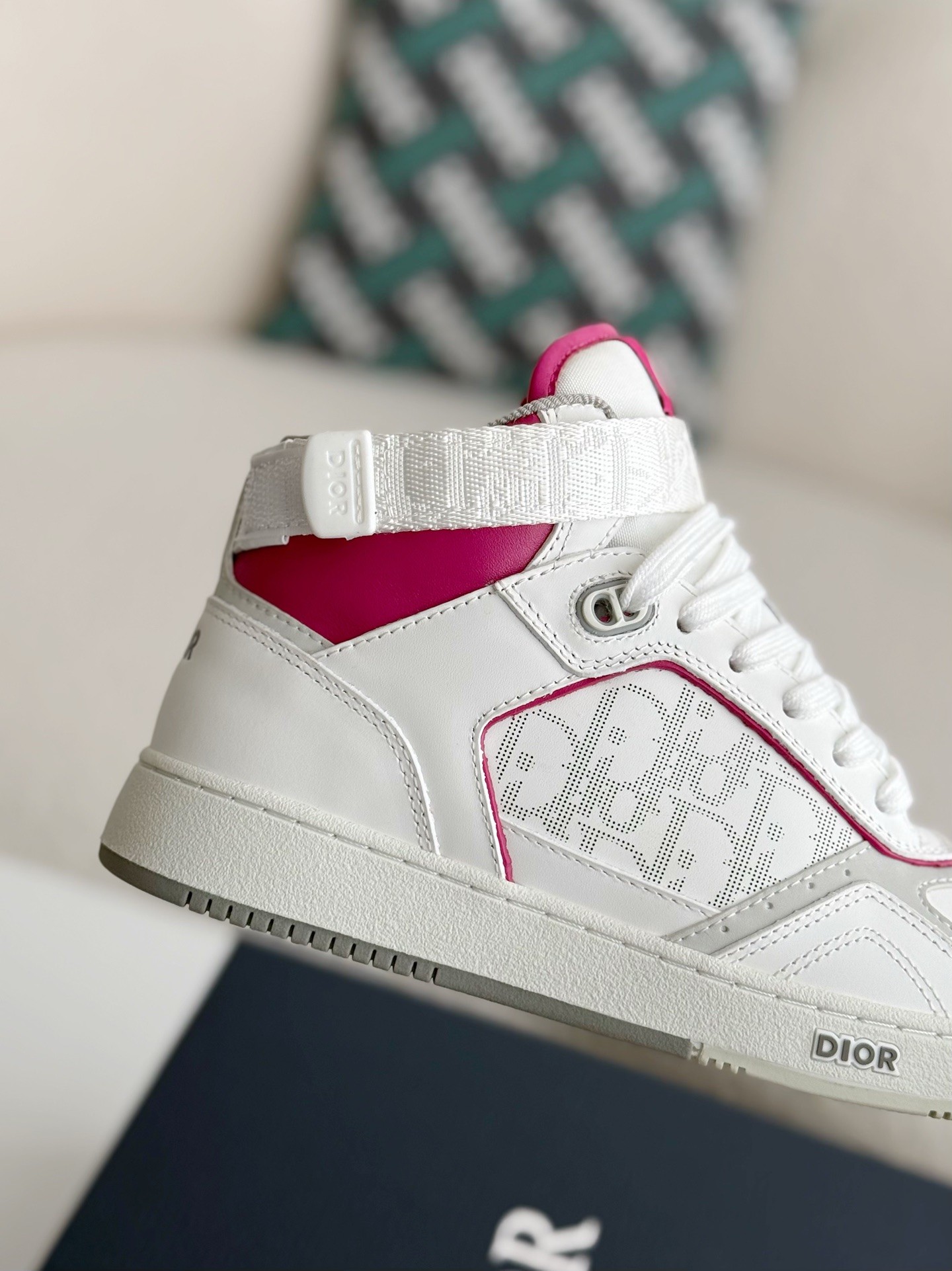 【#3724】Dior B27 High-top casual shoes