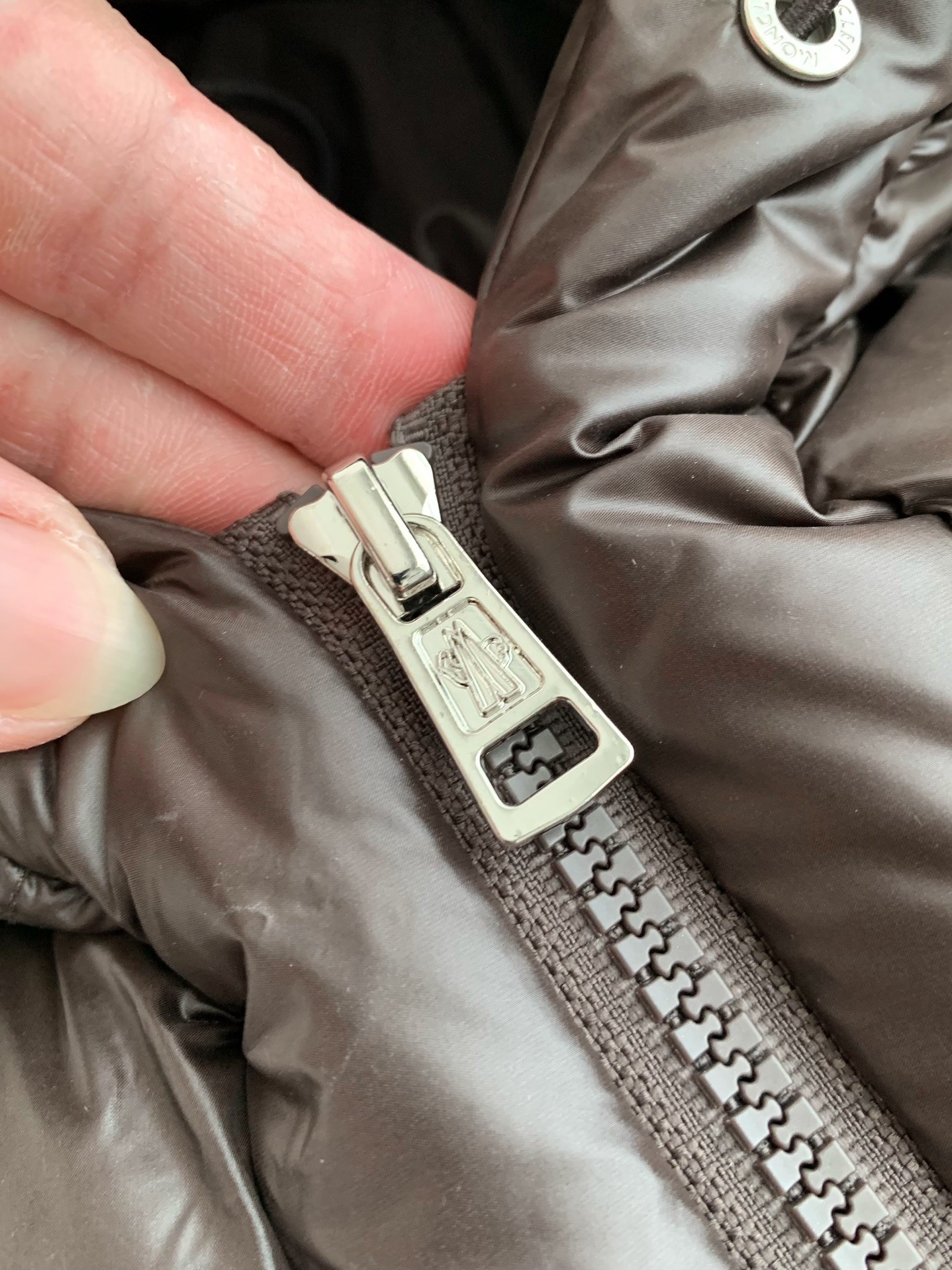 【#3665】Moncler Short men's down jacket