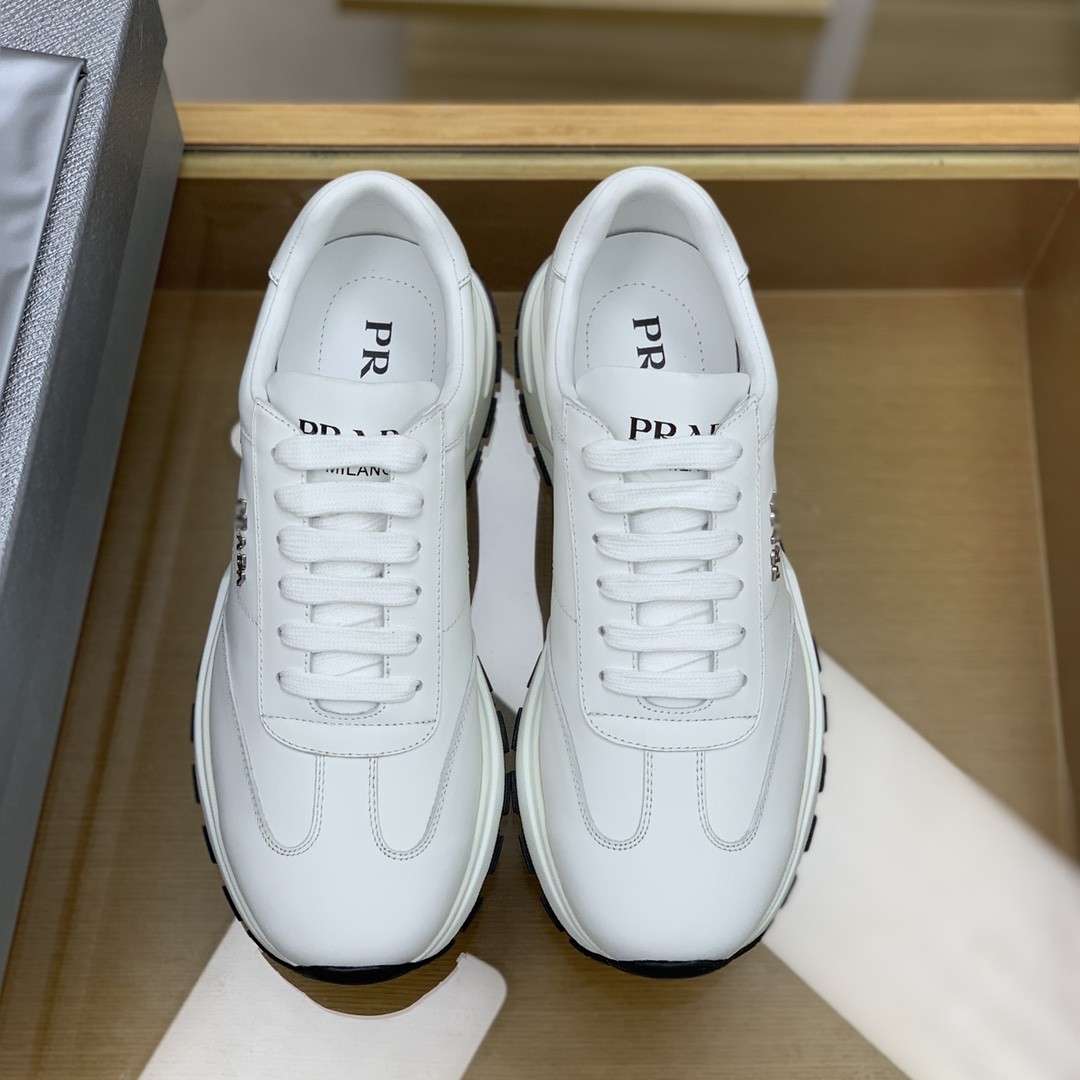 【#621】 Prada Sneakers