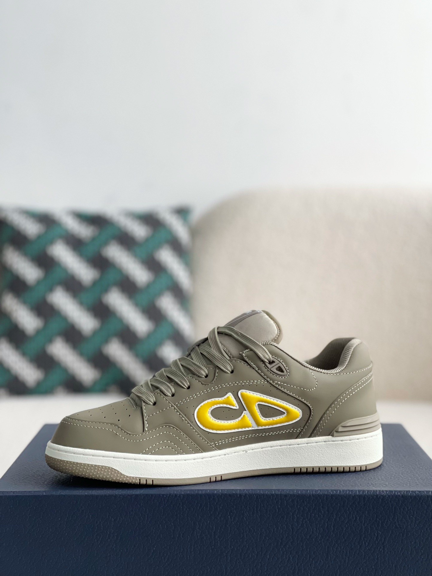 【#3550】 Dior B57 Sneakers