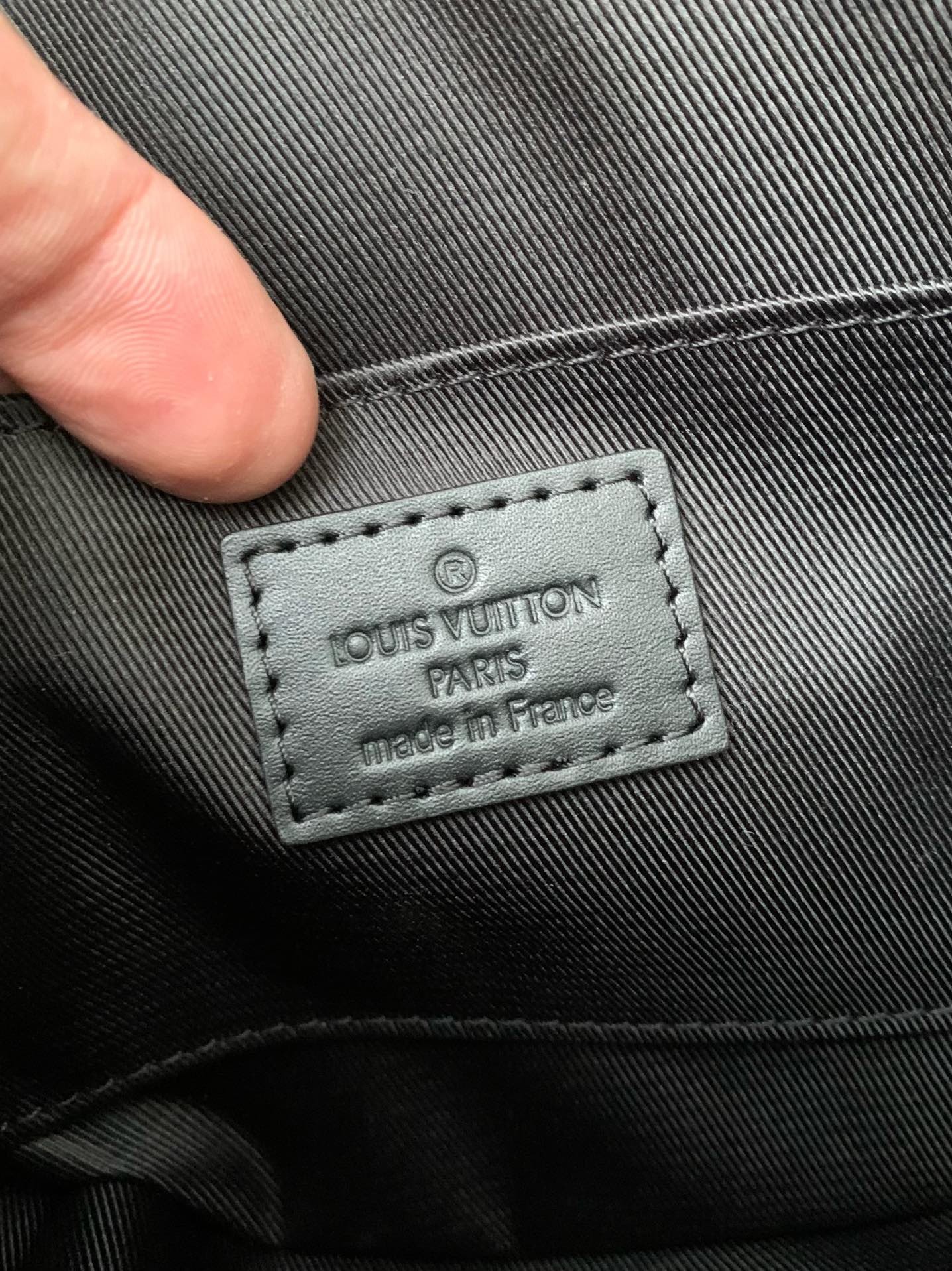 Louis Vuitton Autumn/Winter New LVMOON CROSSBODY Handbag M23835 Top Quality