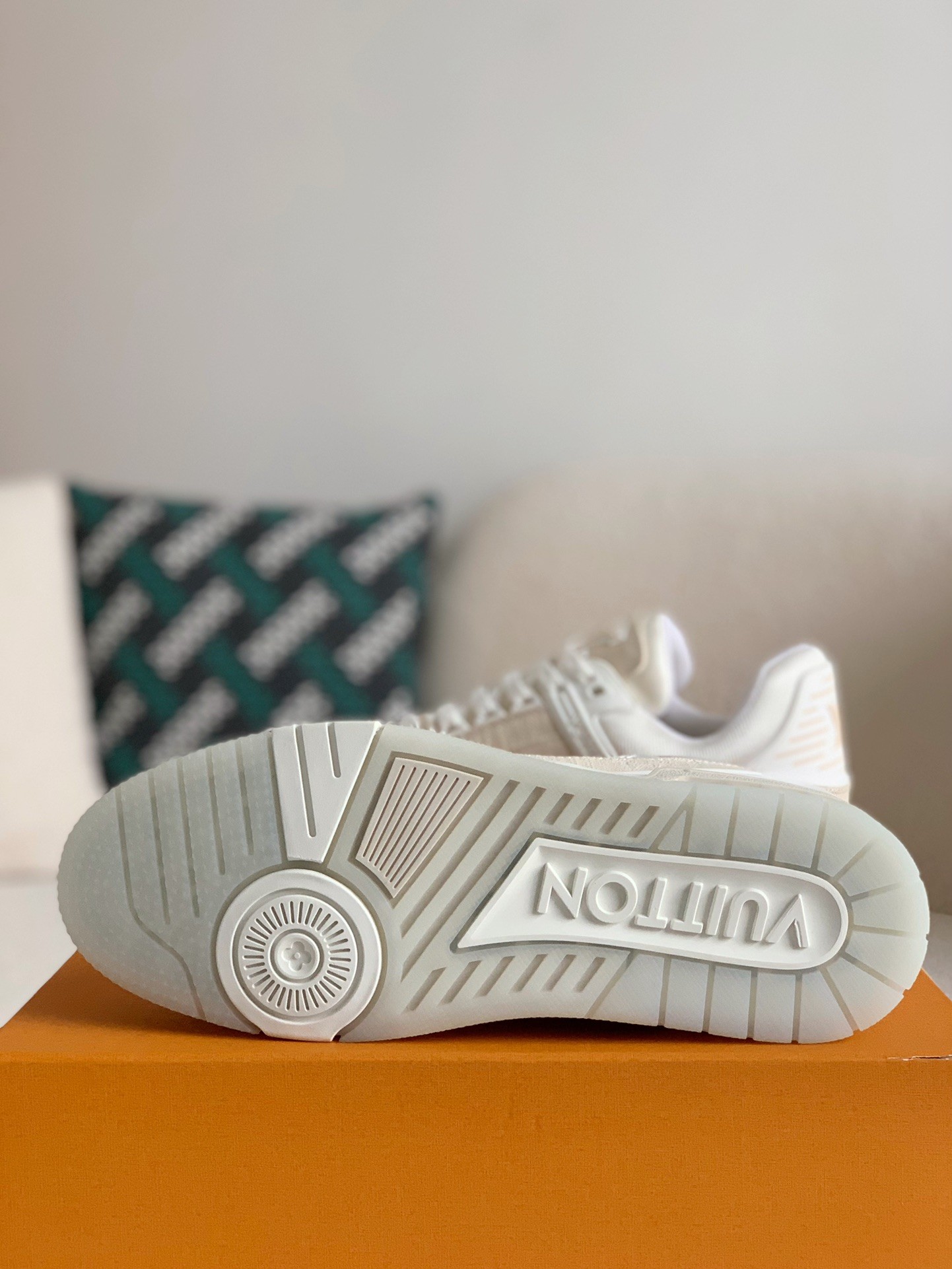 LOUIS VUITTON TRAINER 1A8Z4S Sneakers