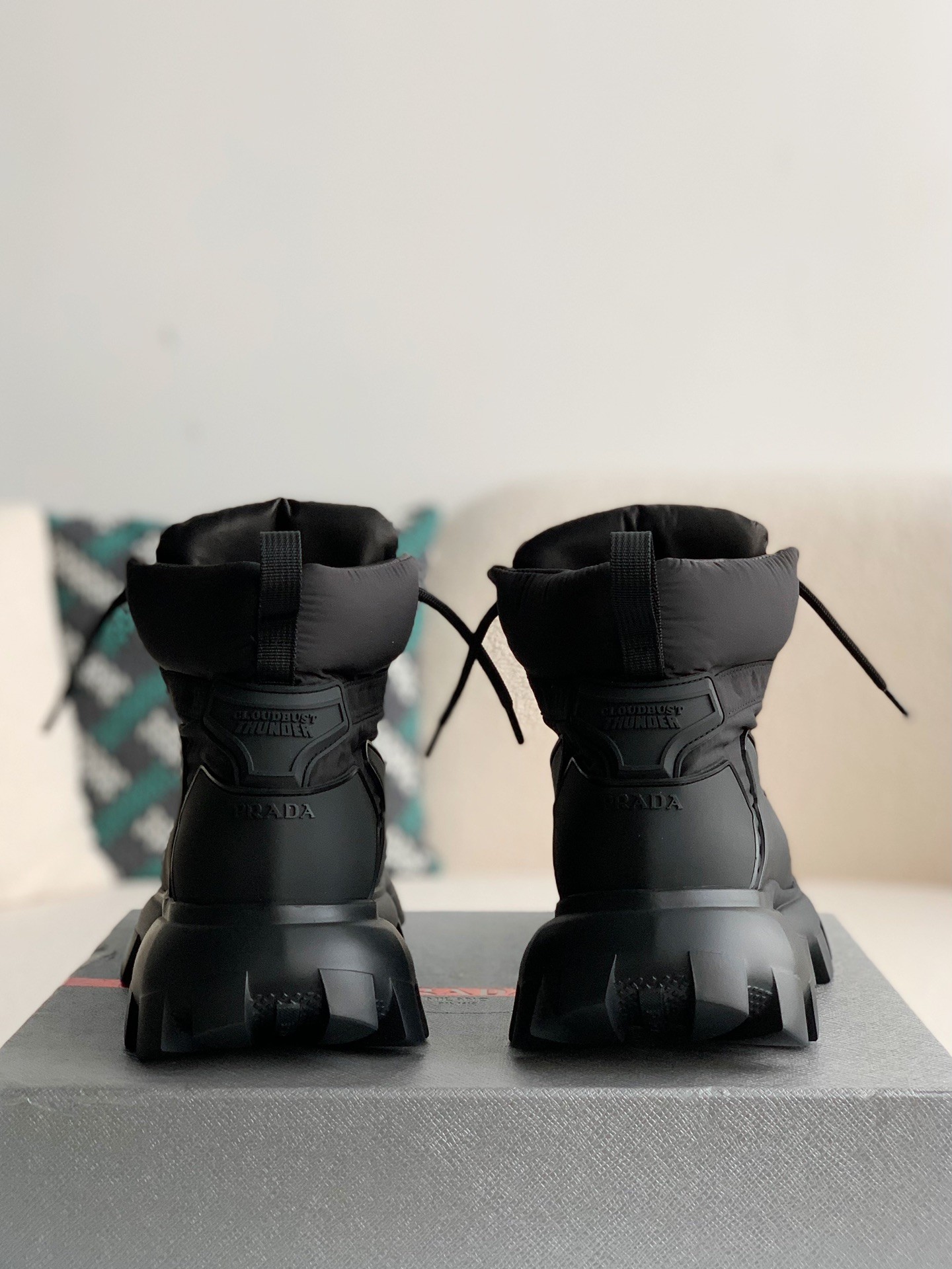 【#2357】 Prada Cloudbus Thunder technology fabric sneakers