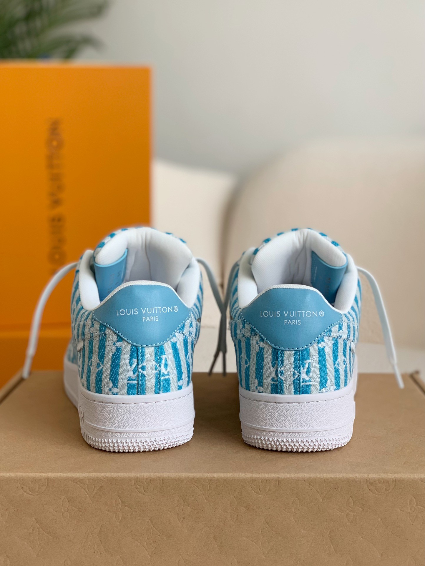 LOUIS VUITTON x NIKE AIR FORCE 1 SNEAKER