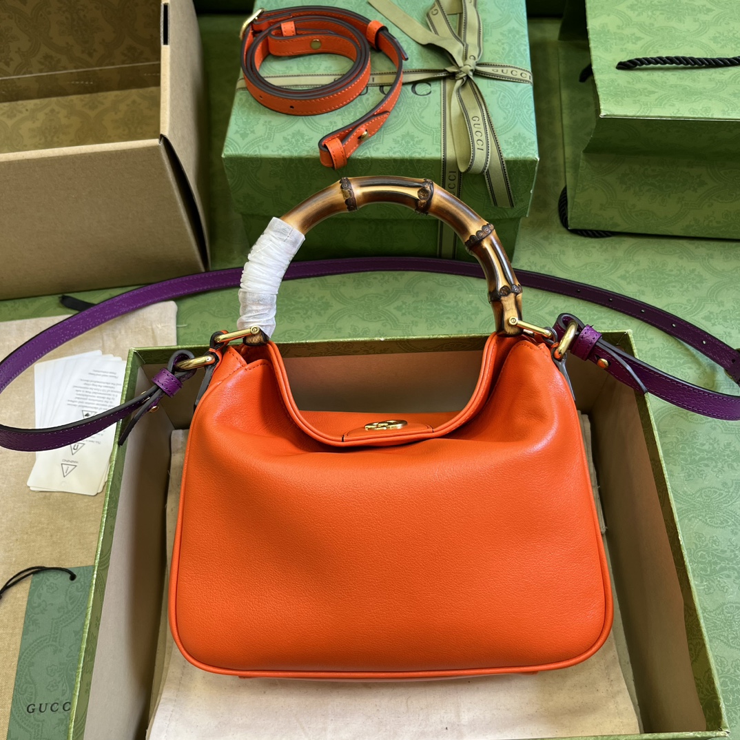 GUCCI Diana handbag746251,Top quality