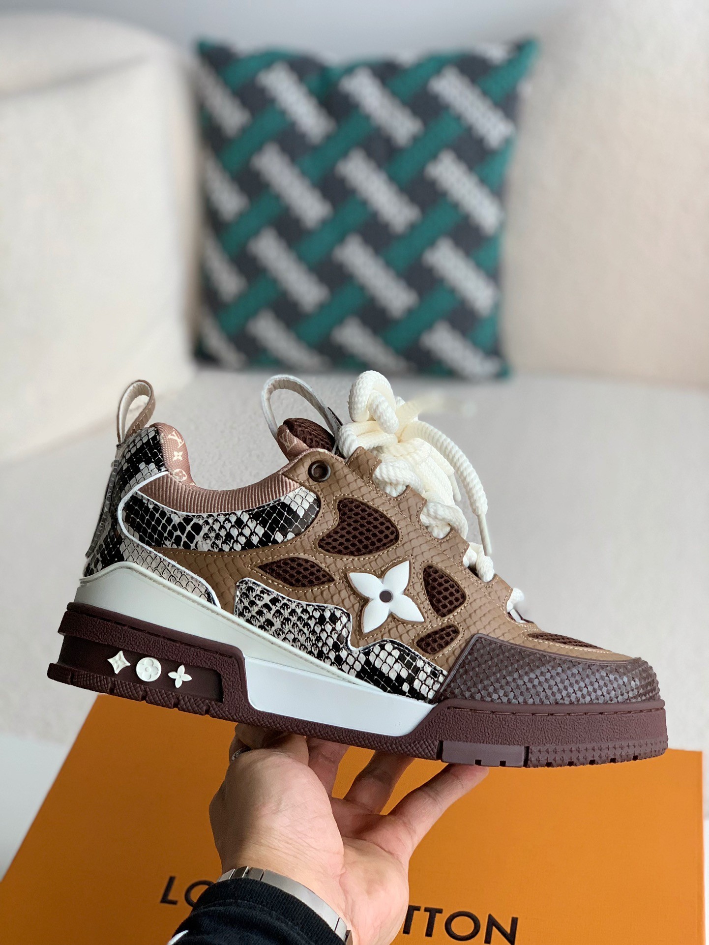 【0724】LOUIS VUITTON NEW SKATE