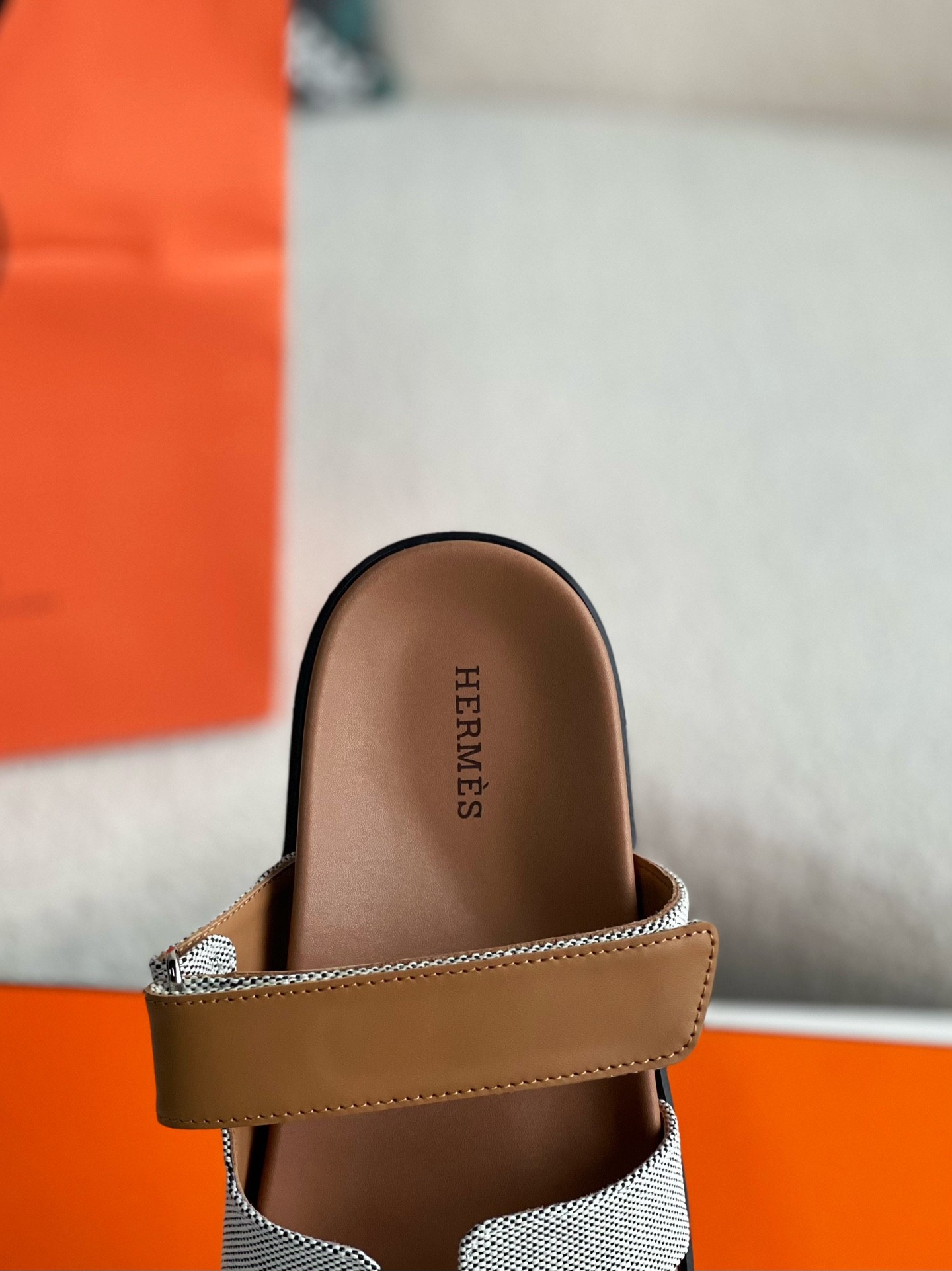 【#2987】Hermes zmir sandal