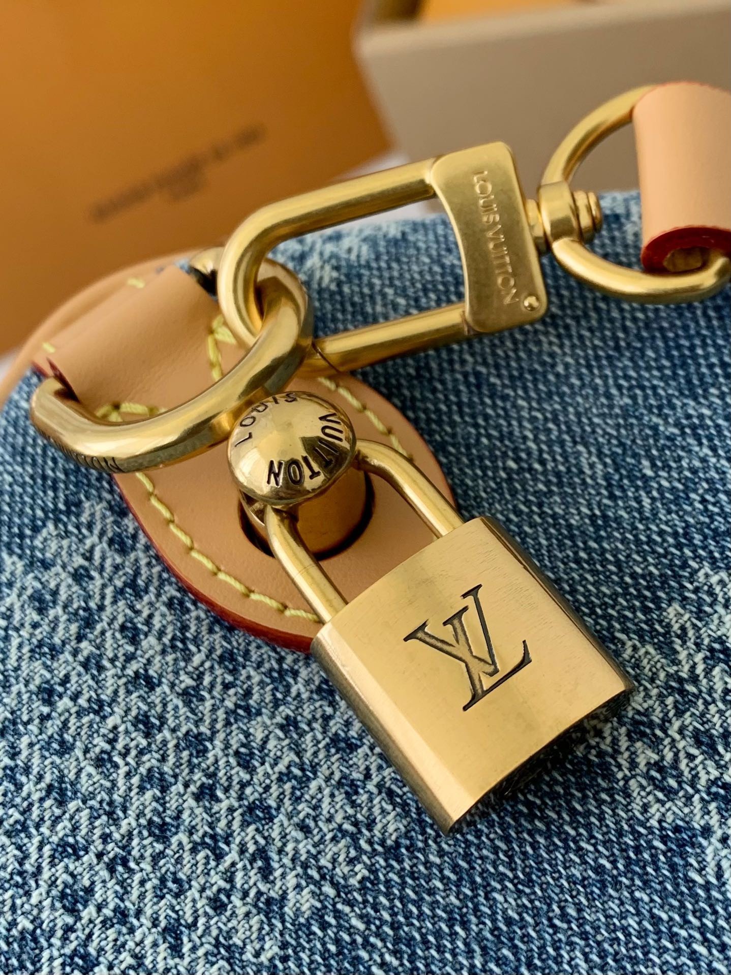 【#3351】 Louis Vuitton The new SPEEDY 25bandouli ère tannin denim handba9 N40700 Size: 25*15*15cm