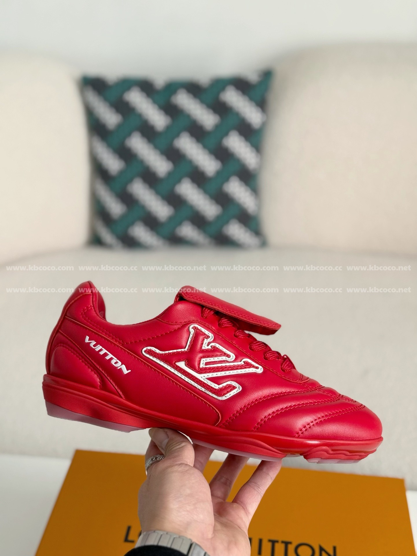 【#4249】LV Footprint Soccer Sneaker