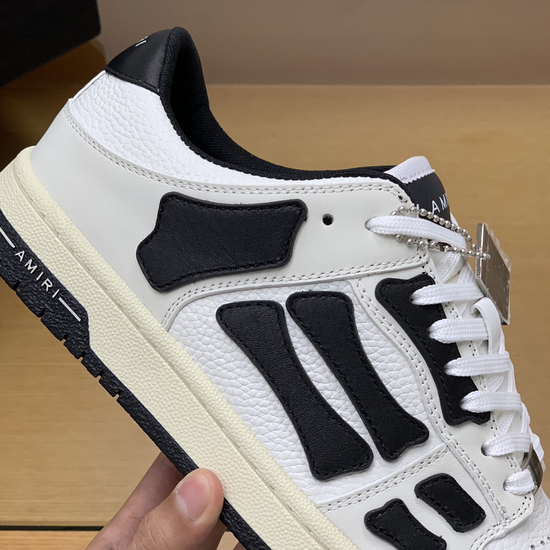 Amiri Bone Sneakers