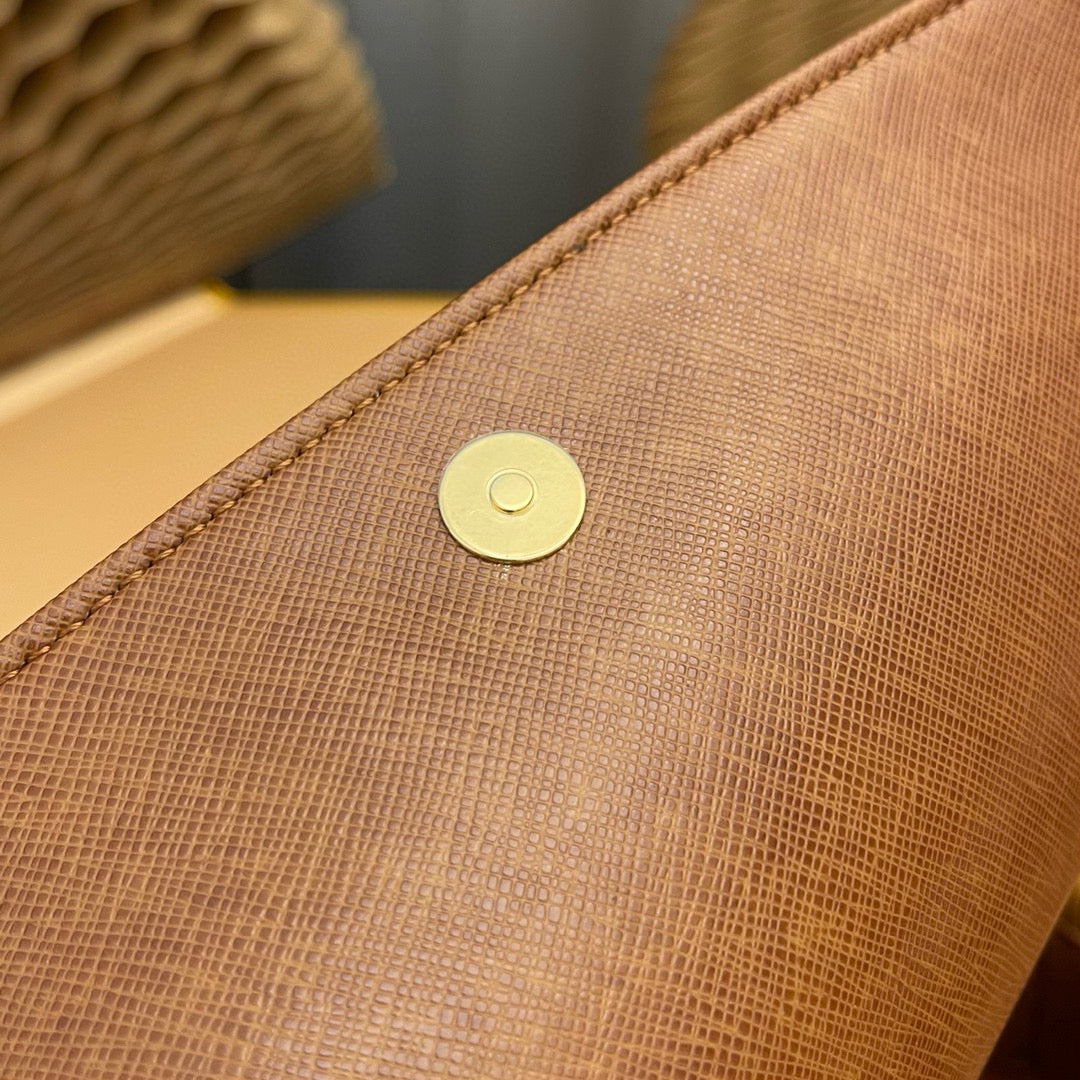 LOUIS VUITTON Musette Tango M51257