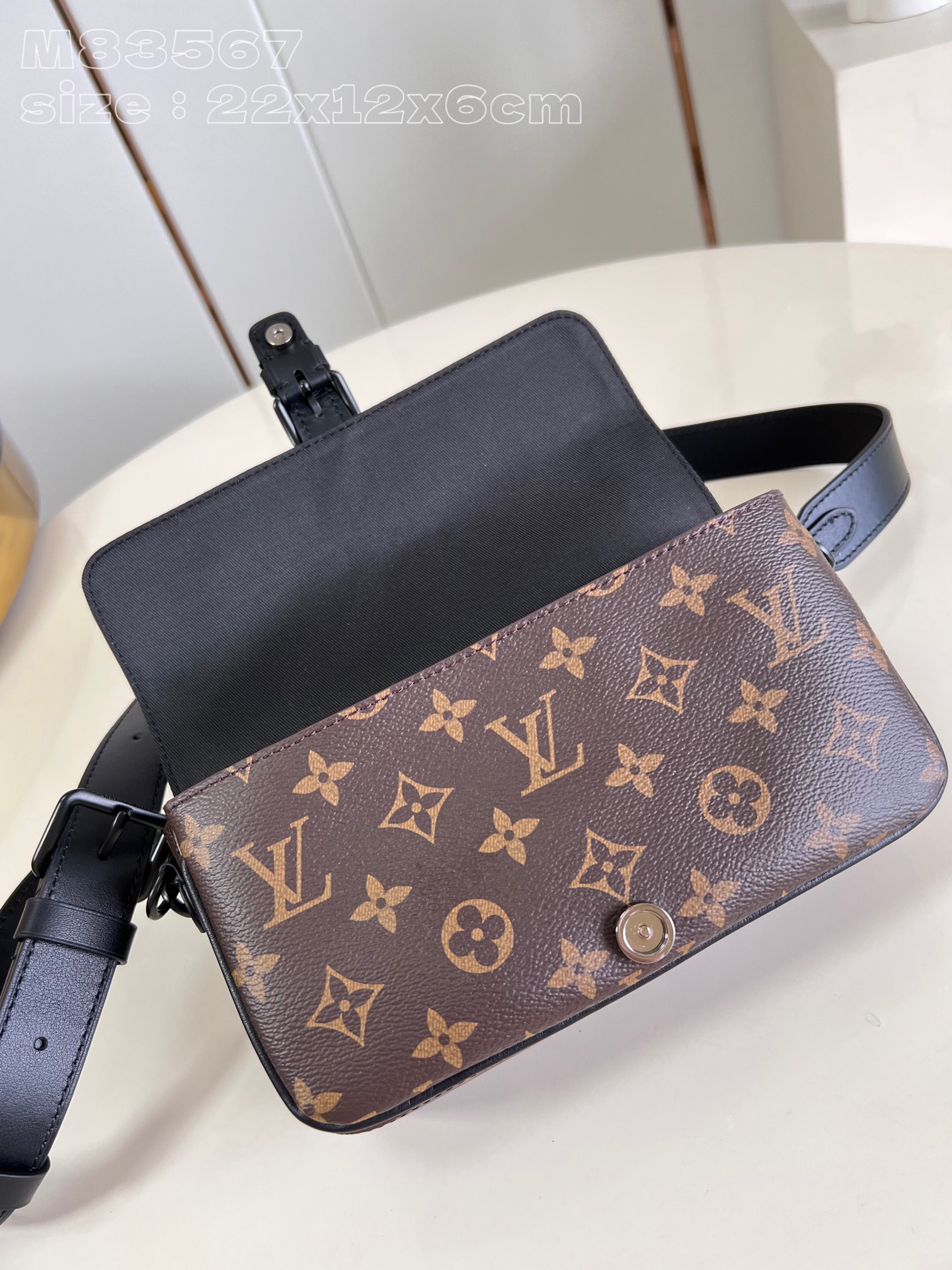 Louis Vuitton Montsouris Wearable Wallet M83567，Top quality