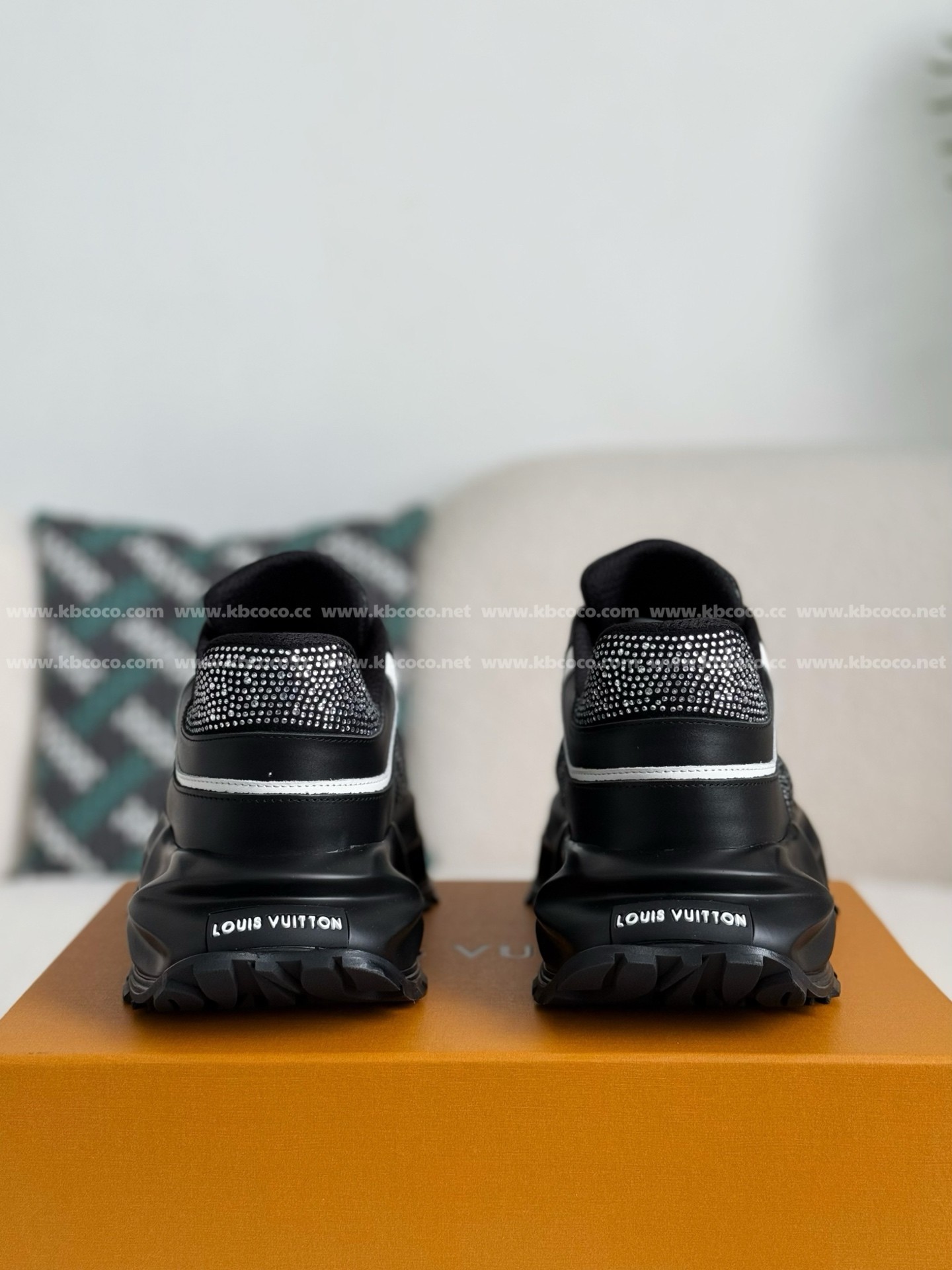 【#5075】 LOUIS VUITTON CASUAL SPORTS SHOES