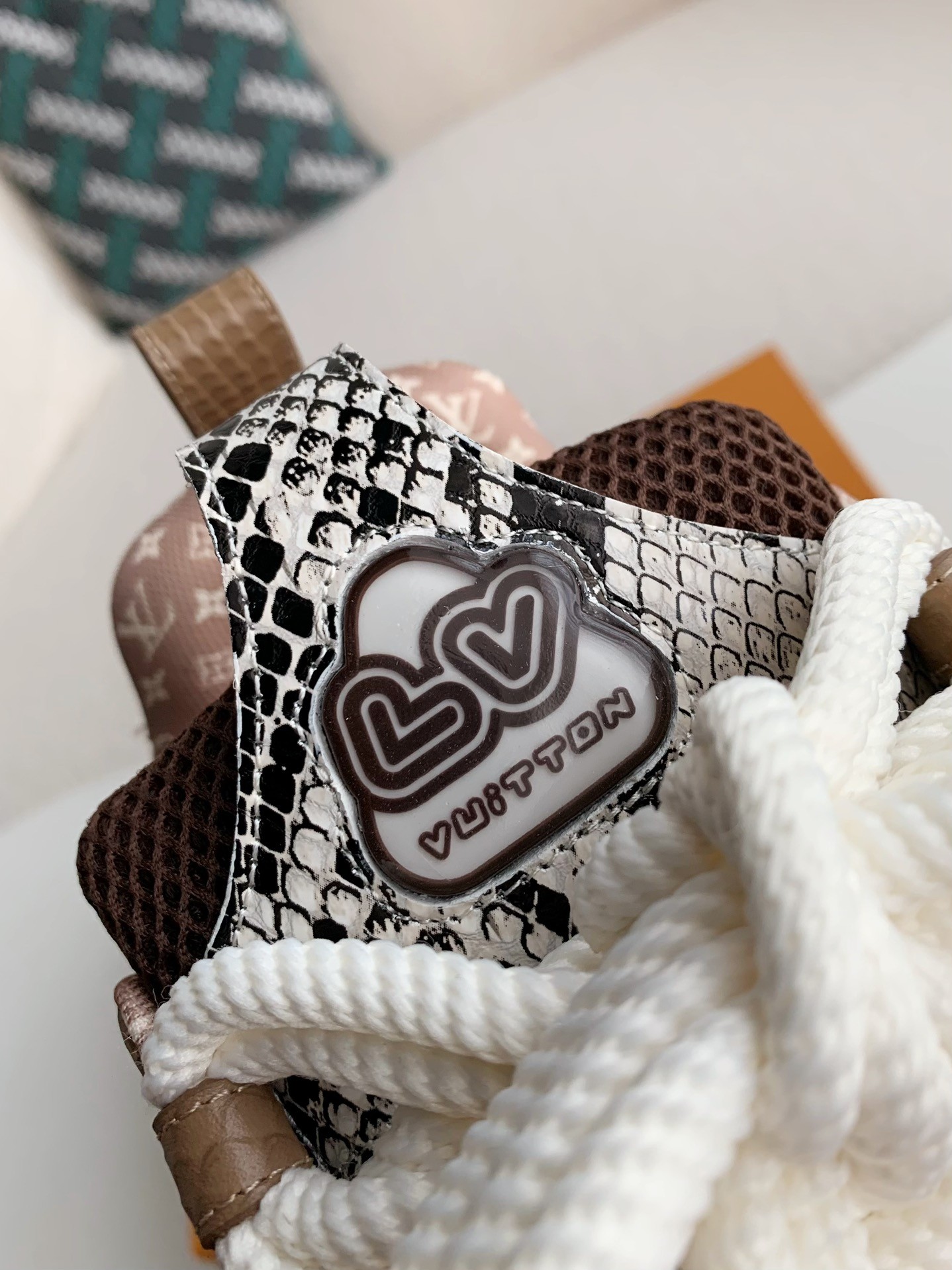 【0724】LOUIS VUITTON NEW SKATE