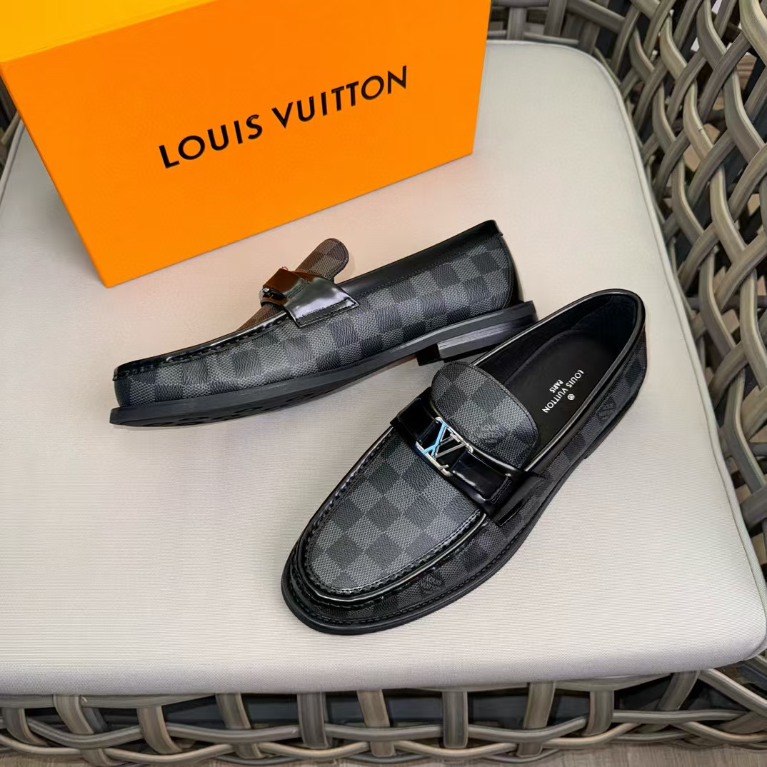 Louis Vuitton Monogram Eclipse leather shoes