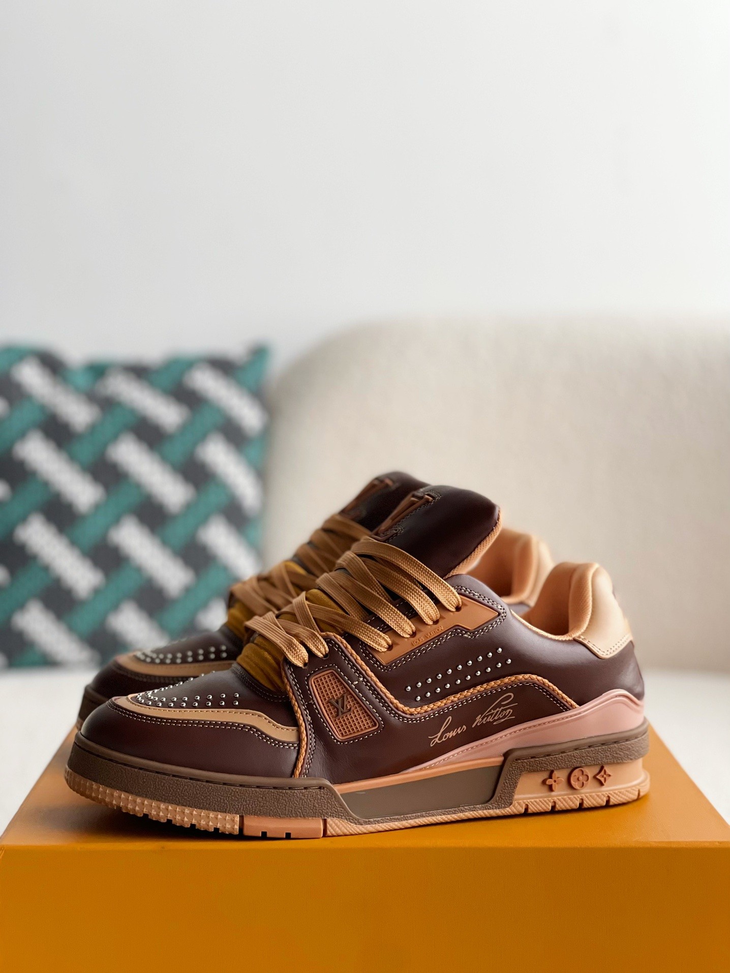 [#3311]LOUIS VUITTON TRAINER SNEAKERS