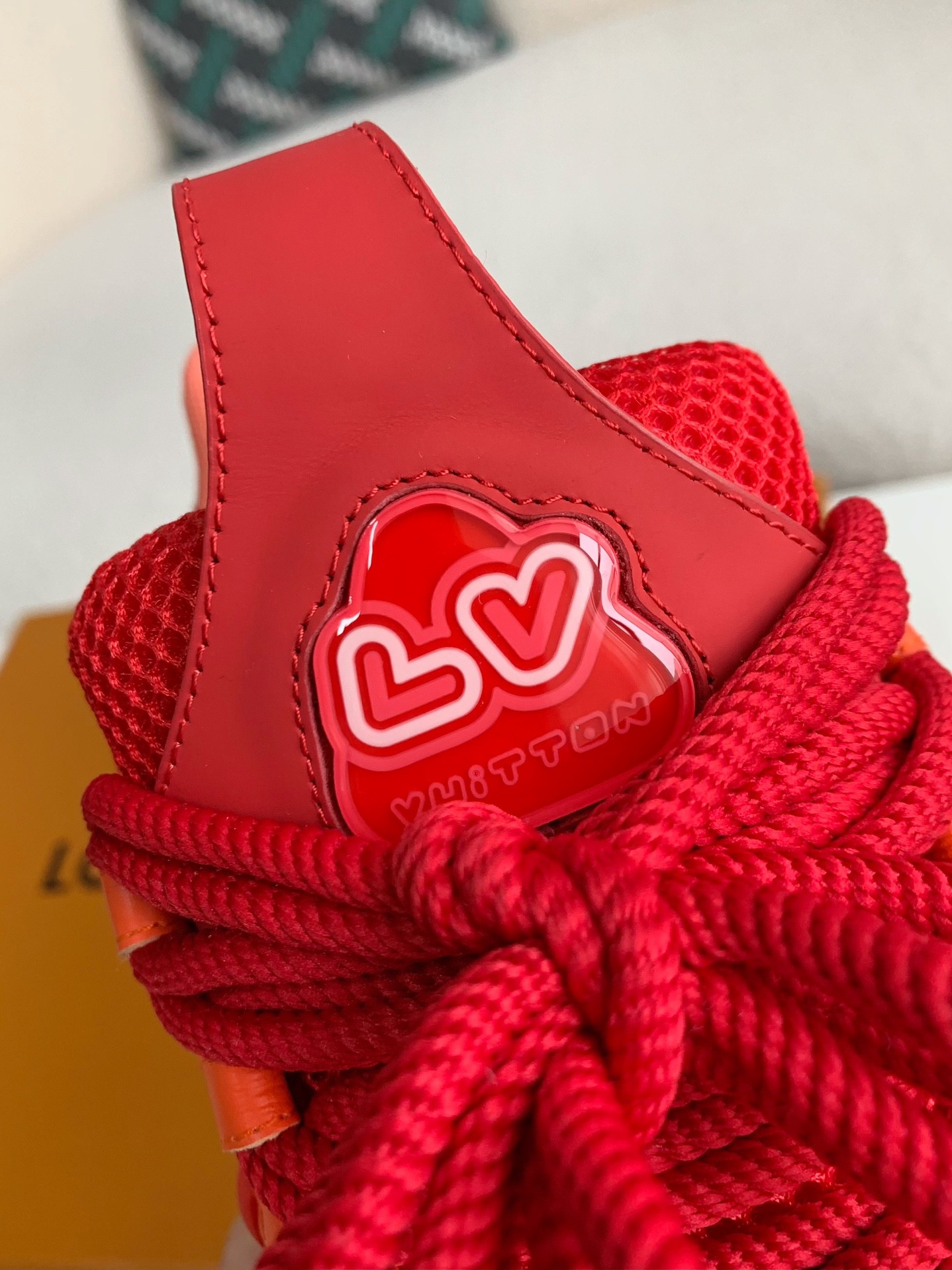 LOUIS VUITTON RUNNER TATIC sneaker