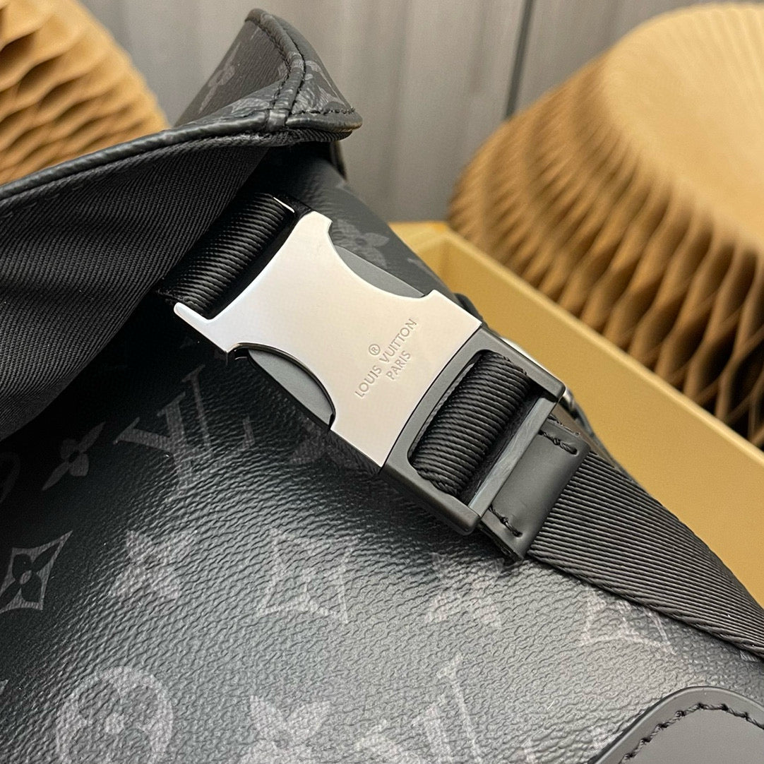 LOUIS VUITTON VOYAGER Postman bag/Top Quality M40511