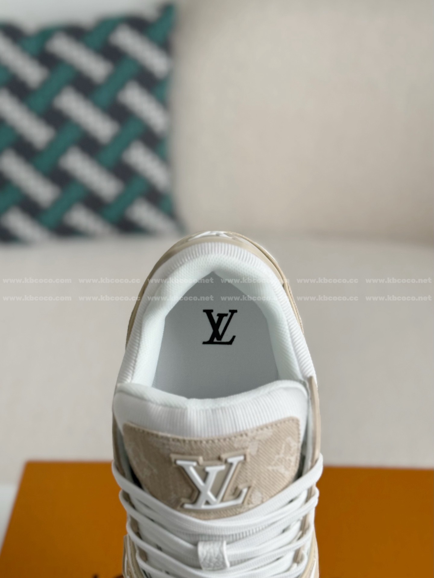 【#5754】 LOUIS VUITTON TRAINER SNEAKERS