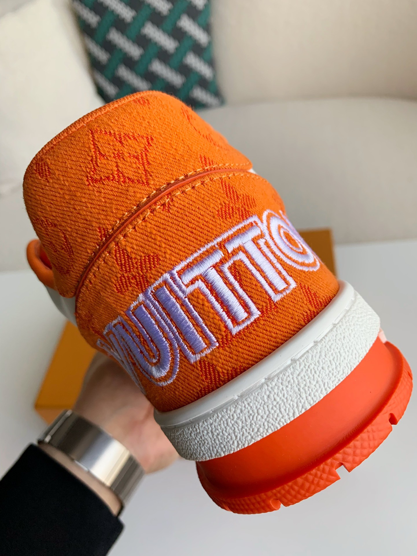 Louis Vuitton Trainer Sneakers Top quali