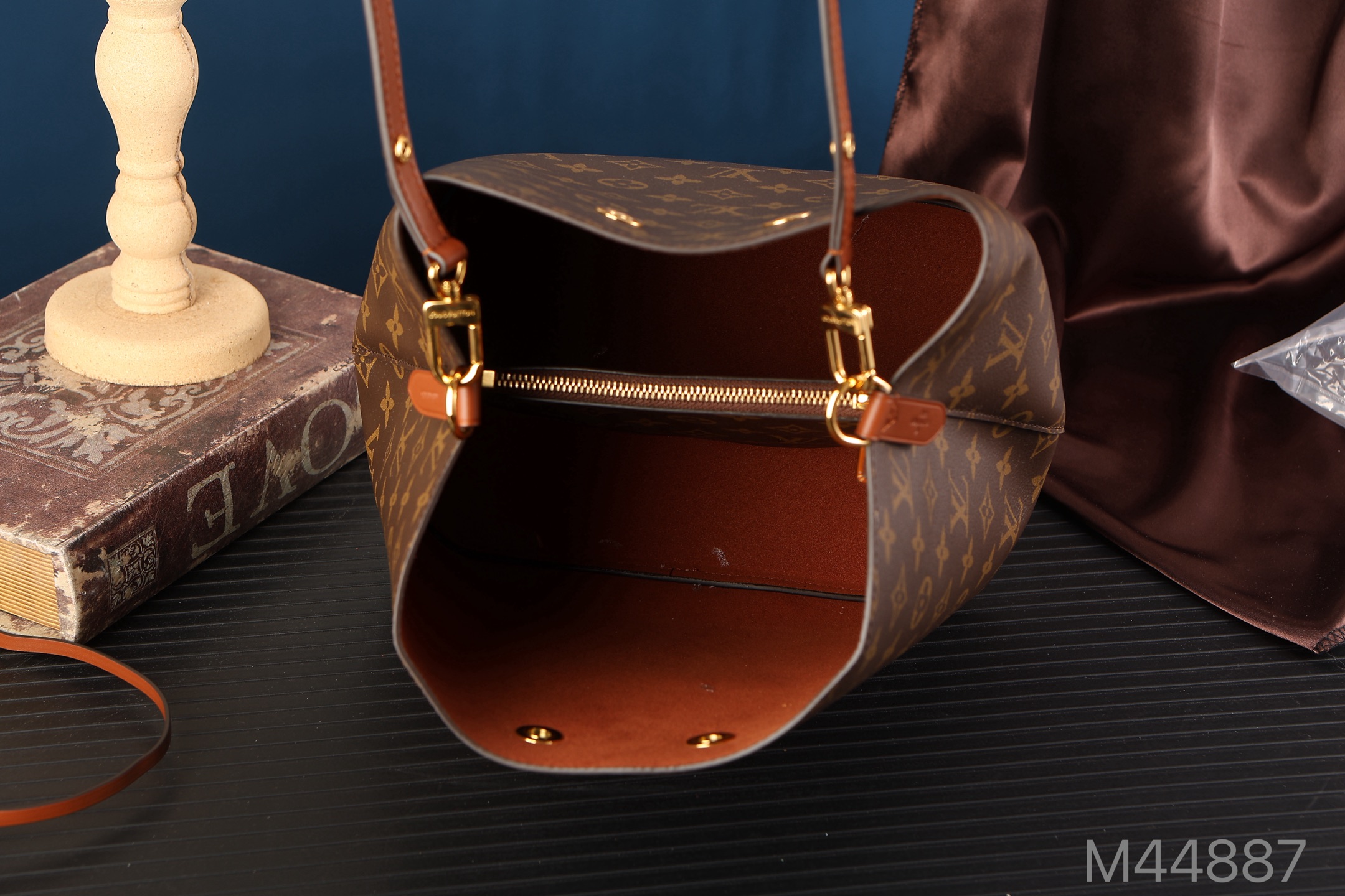 LOUIS VUITTON NÉONOÉ MM Bucket bag/top quality M44887