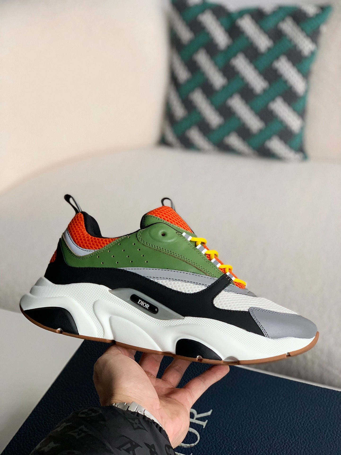 DlOR classic B22 Clunky Sneaker