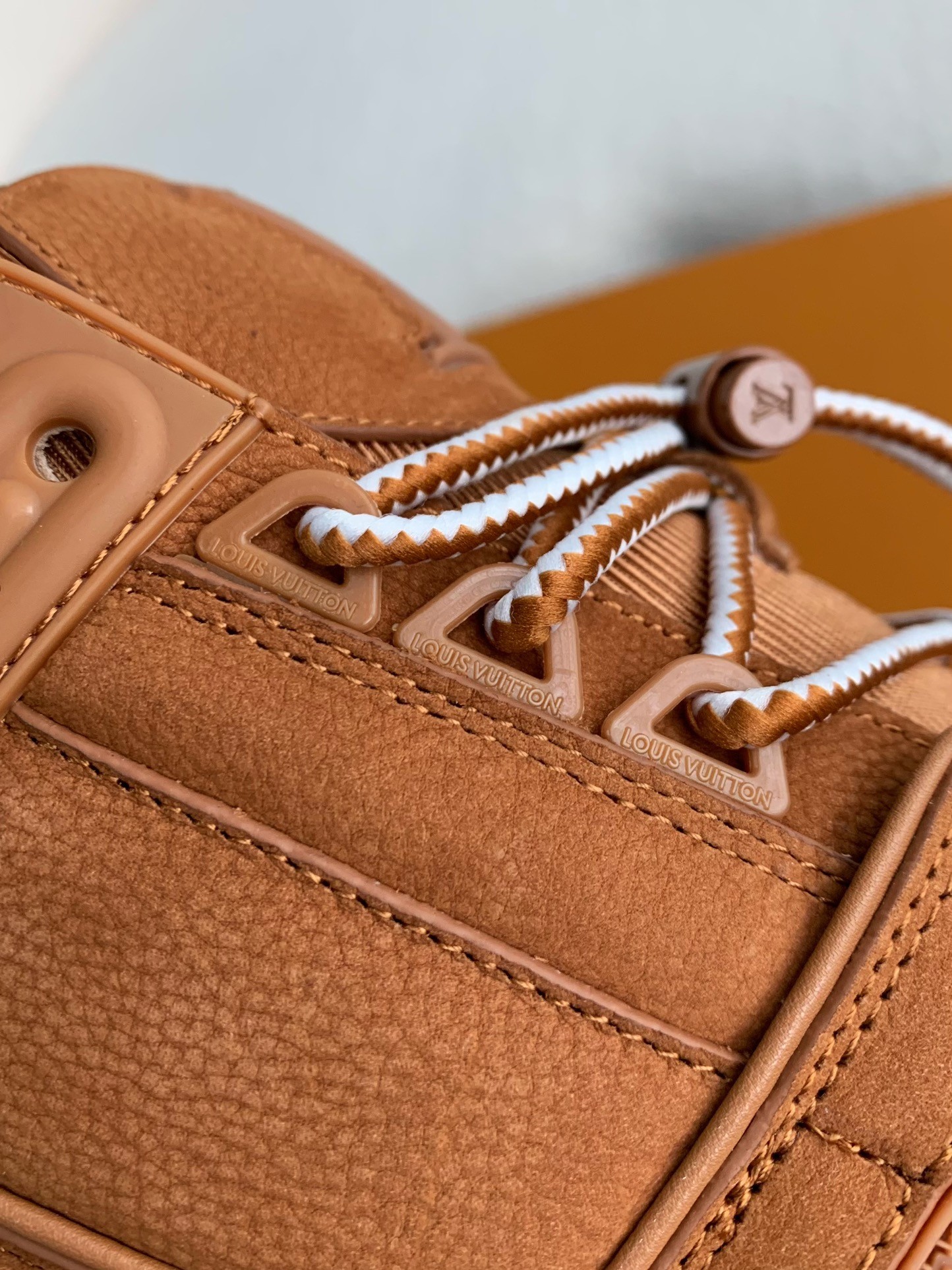 [#3339]LOUIS VUITTON TRAINER SNEAKERS