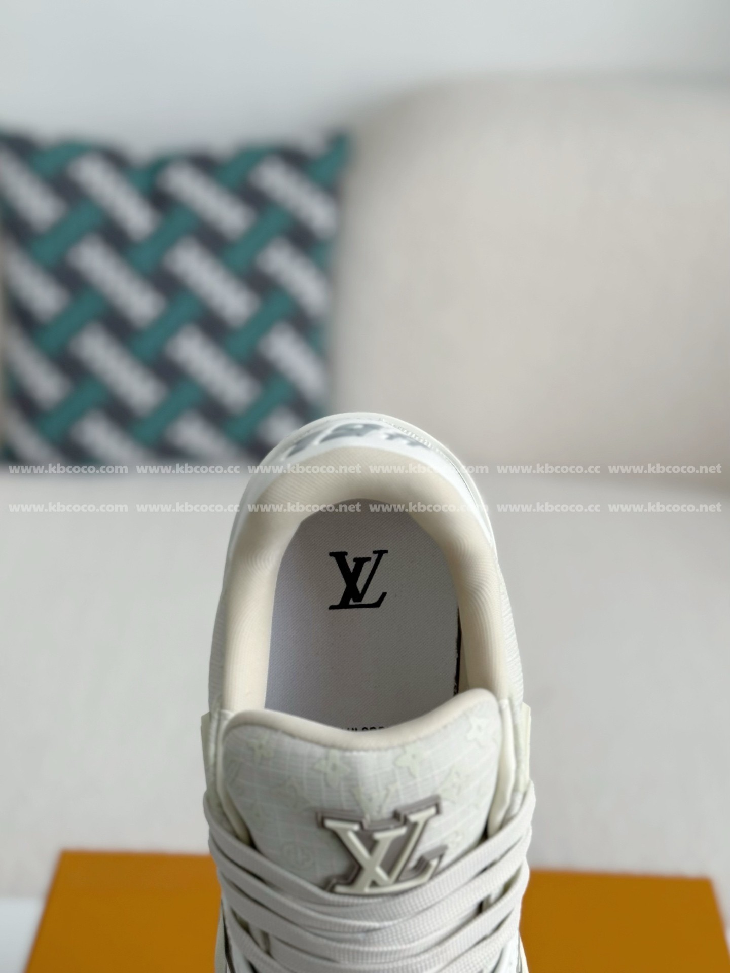 【#5259】 LOUIS VUITTON TRAINER SNEAKERS