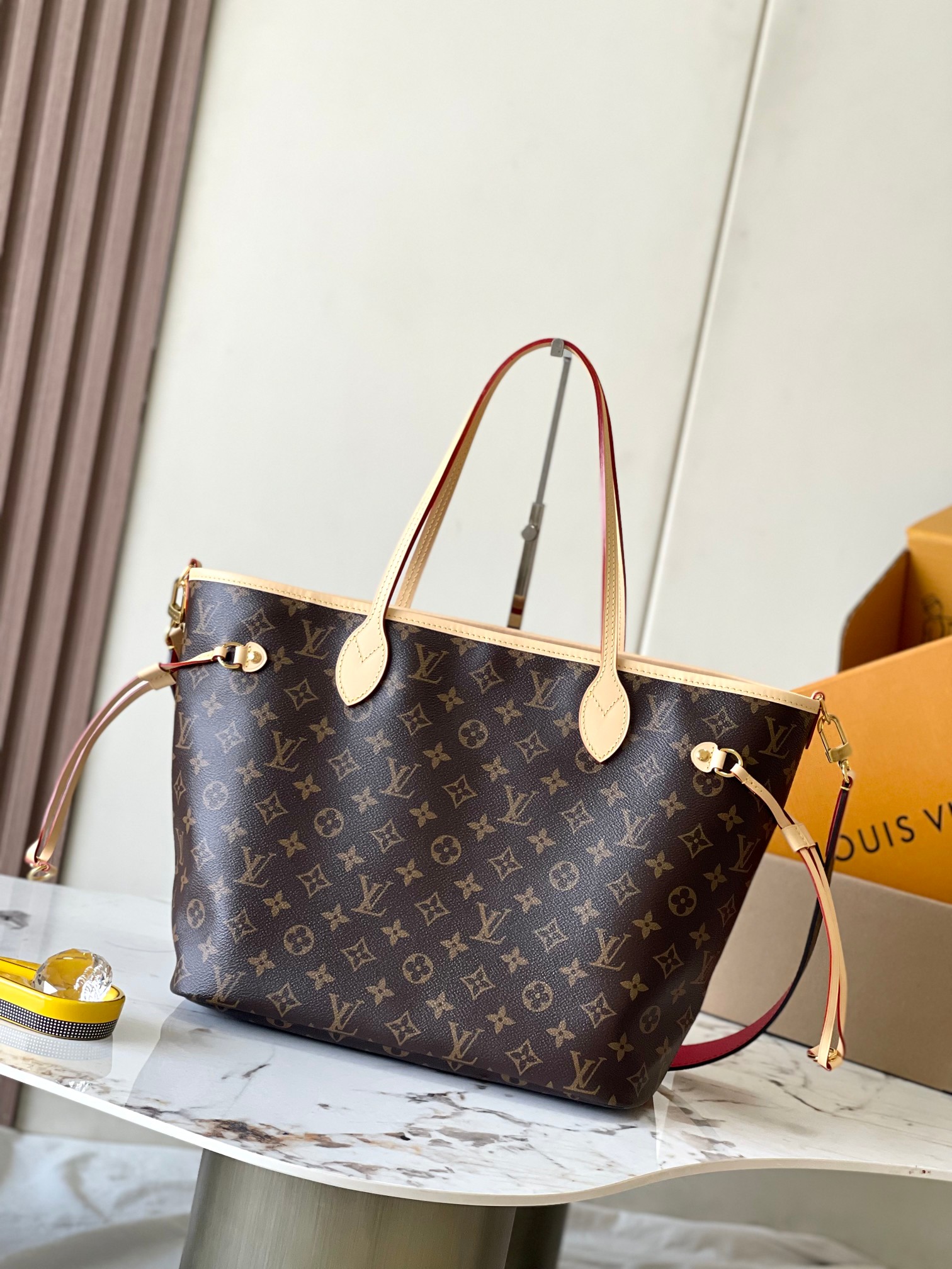 LOUIS VUITTON NEVERFULL BANDOULIERE INSIDE OUT MM Tote bag/top quality M12096