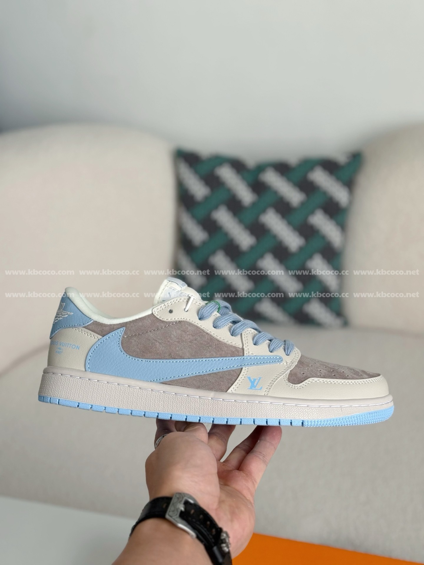 【#5256】 LOUIS VUITTON x Jordan AirJordan 1 Casual Sneakers