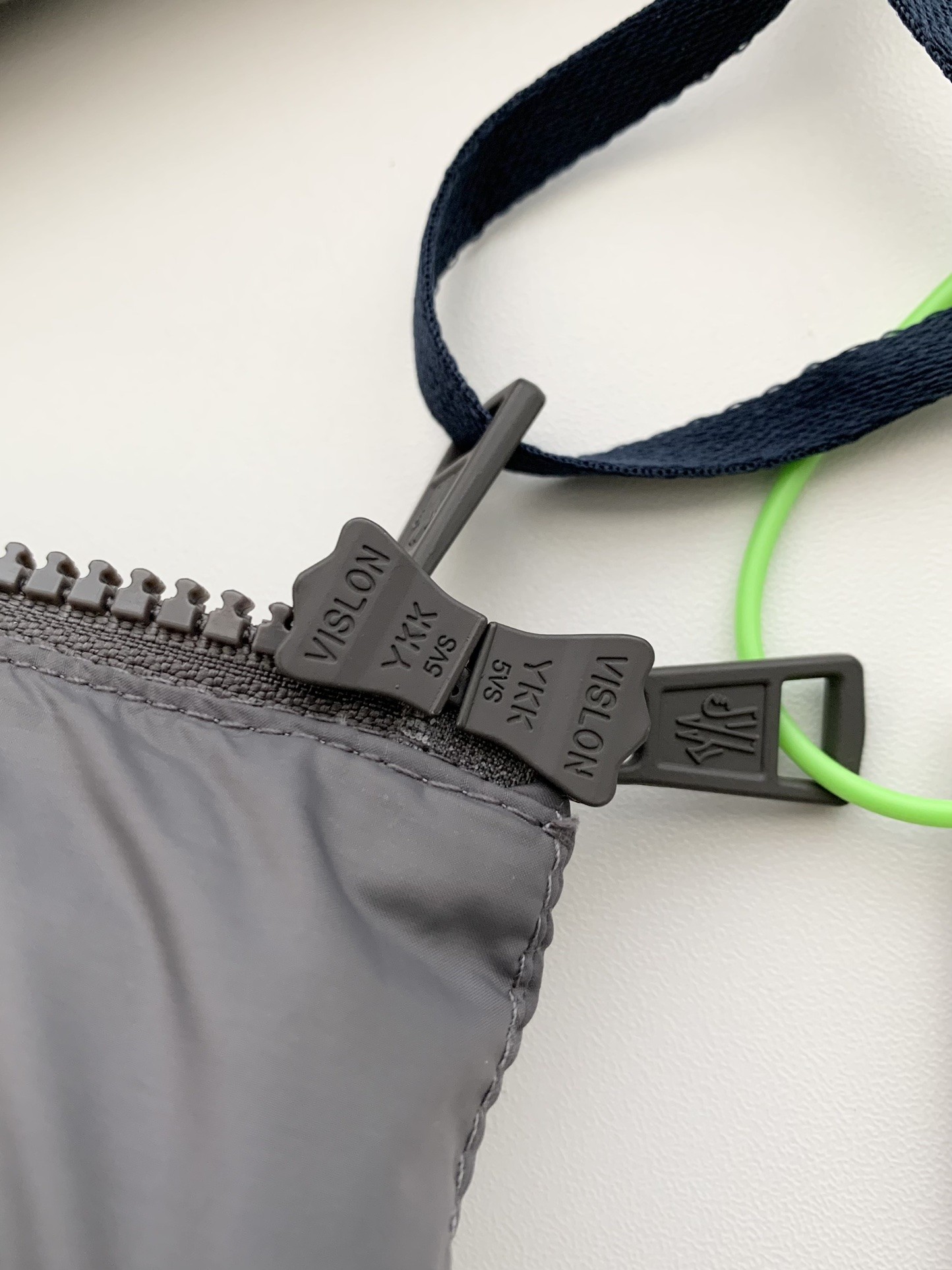 【#3669】Moncler Short men's down jacket