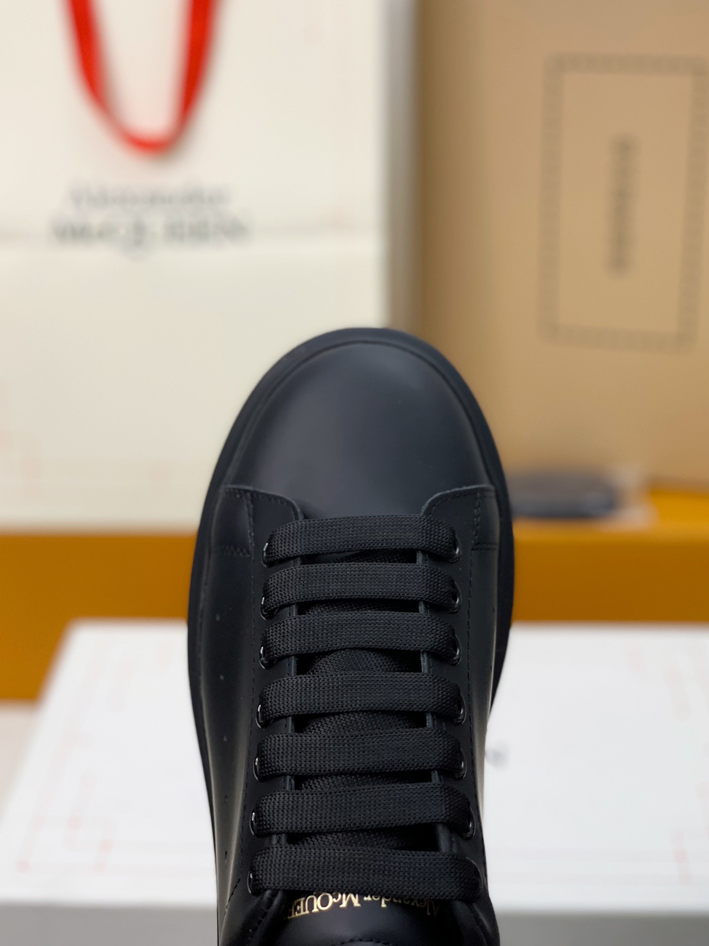 Alexander McQueen versatile Sneakers