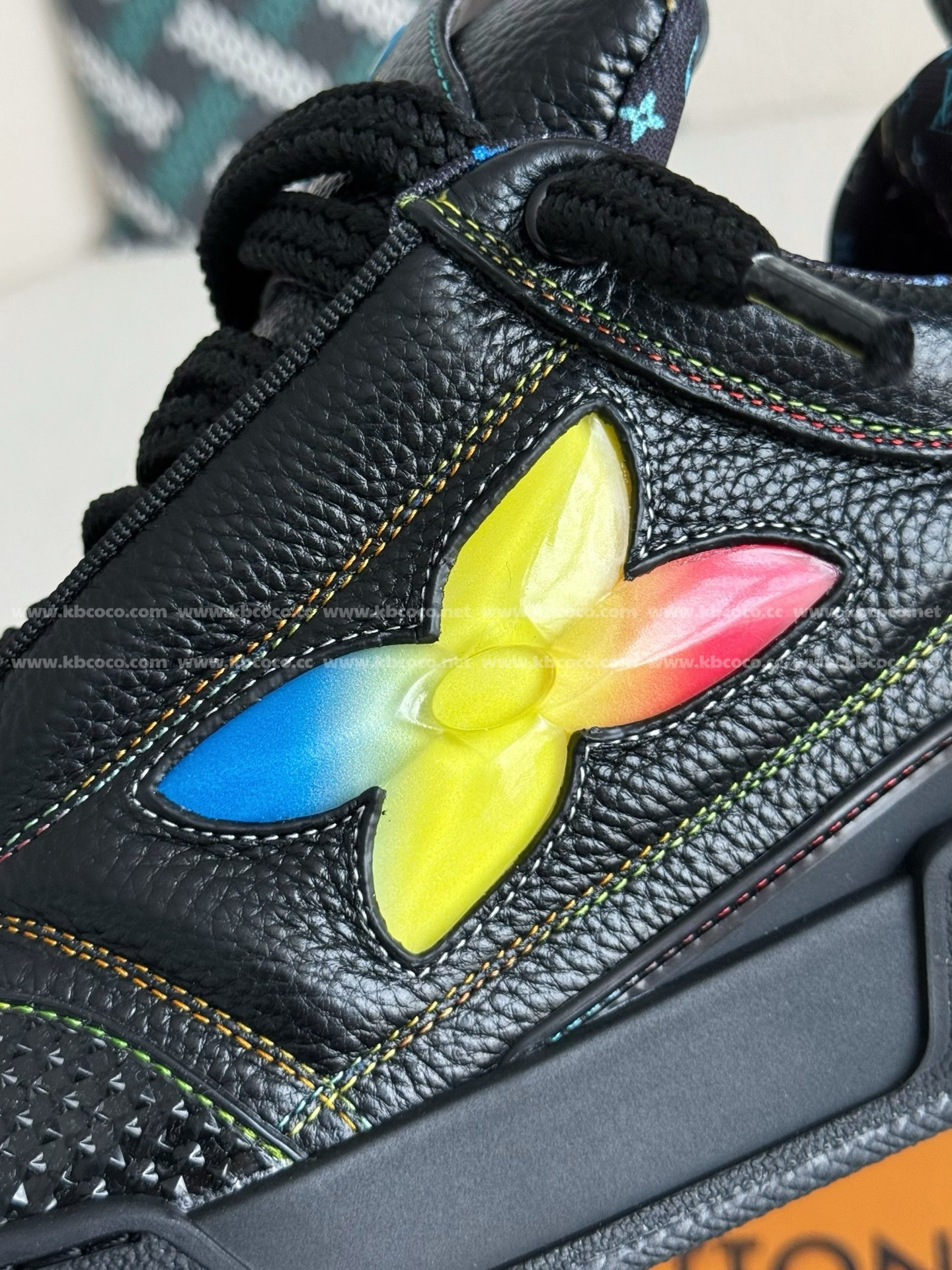 【#4629】 LOUIS VUITTON SKATE LOW-TOP SNEAKERS