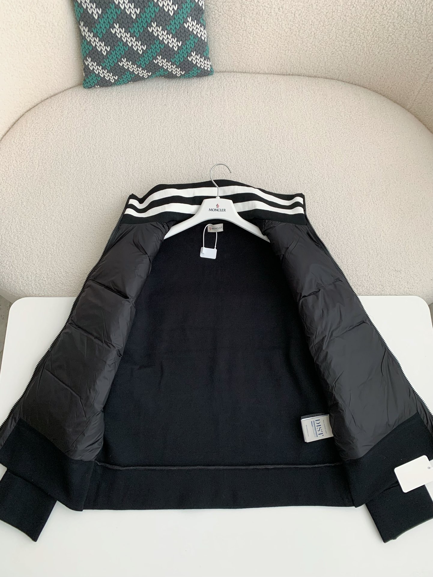 【#3732】Moncler SS23 Long sleeve jacket with high neck
