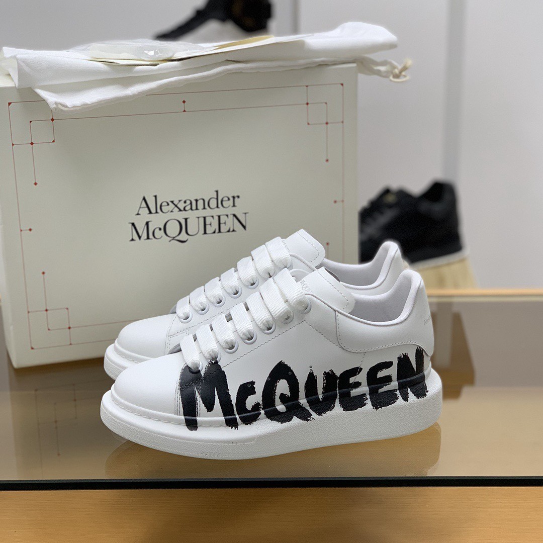 Alexander McQueen MQ 3D white letter Sneakers