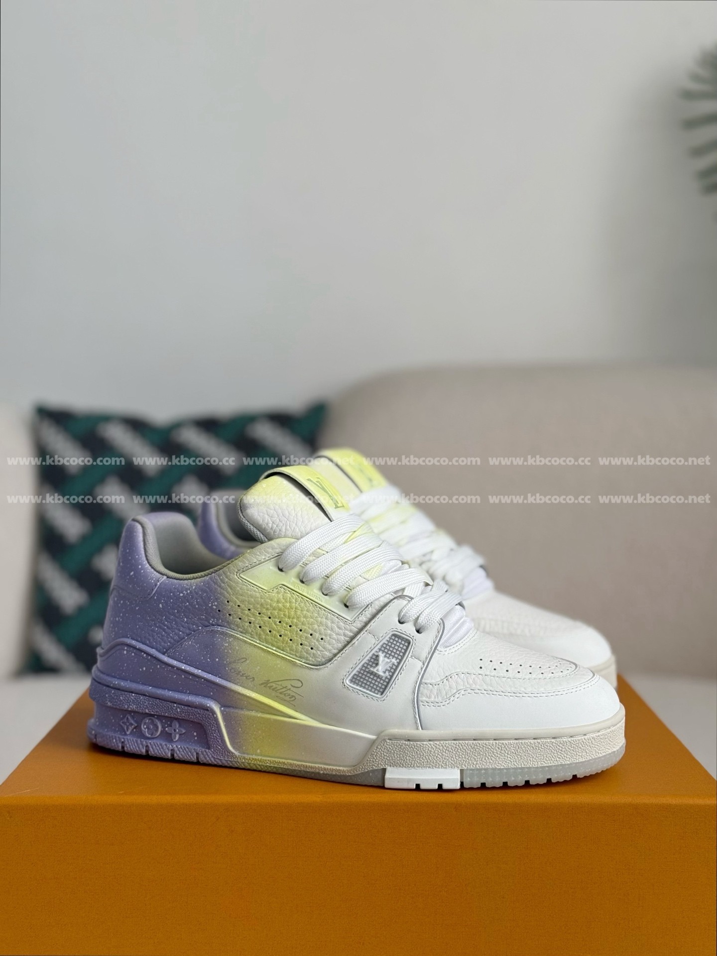 【#5196】 LOUIS VUITTON TRAINER SNEAKERS