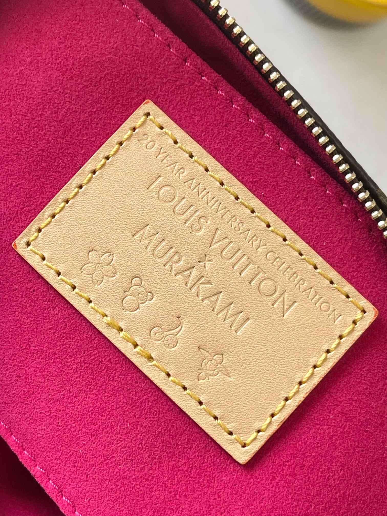 LOUIS VUITTON xTakashi Murakami Pochette Accessories Shoulder bag/top quality M13440