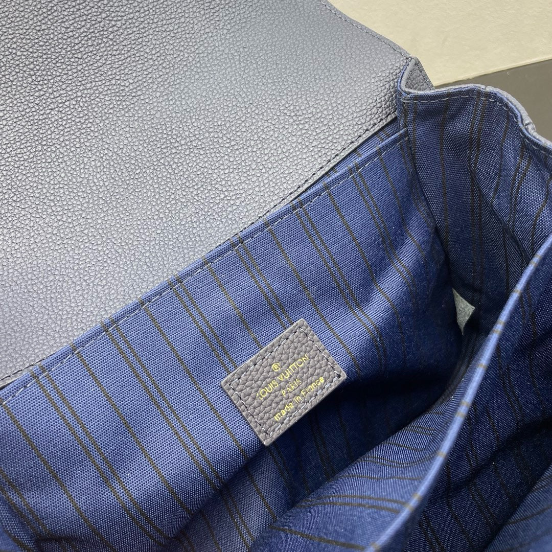 LOUIS VUITTON Pochette Metis Postman bag/top quality M47142